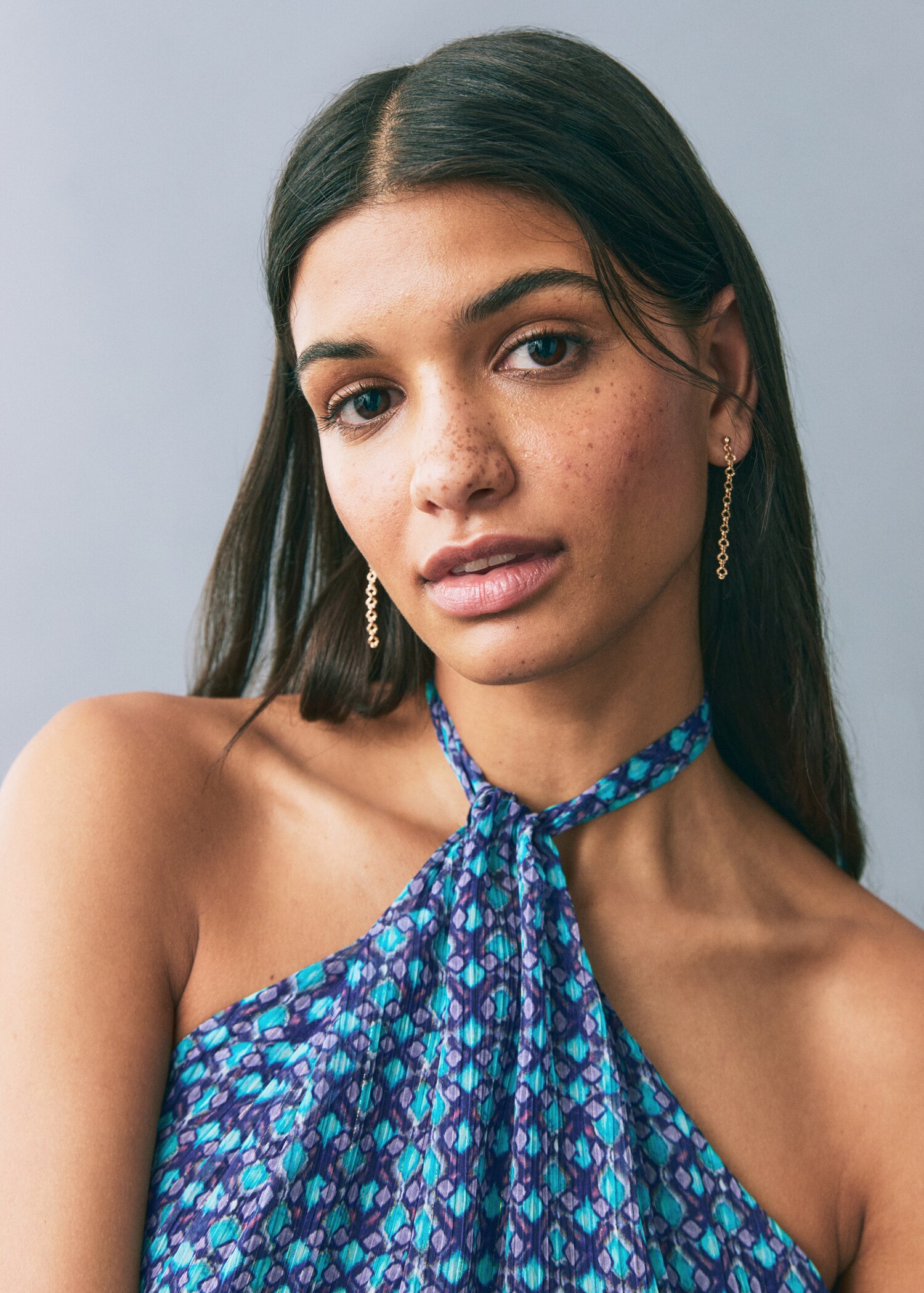 Top estampado cuello halter - Detalle del artículo 1