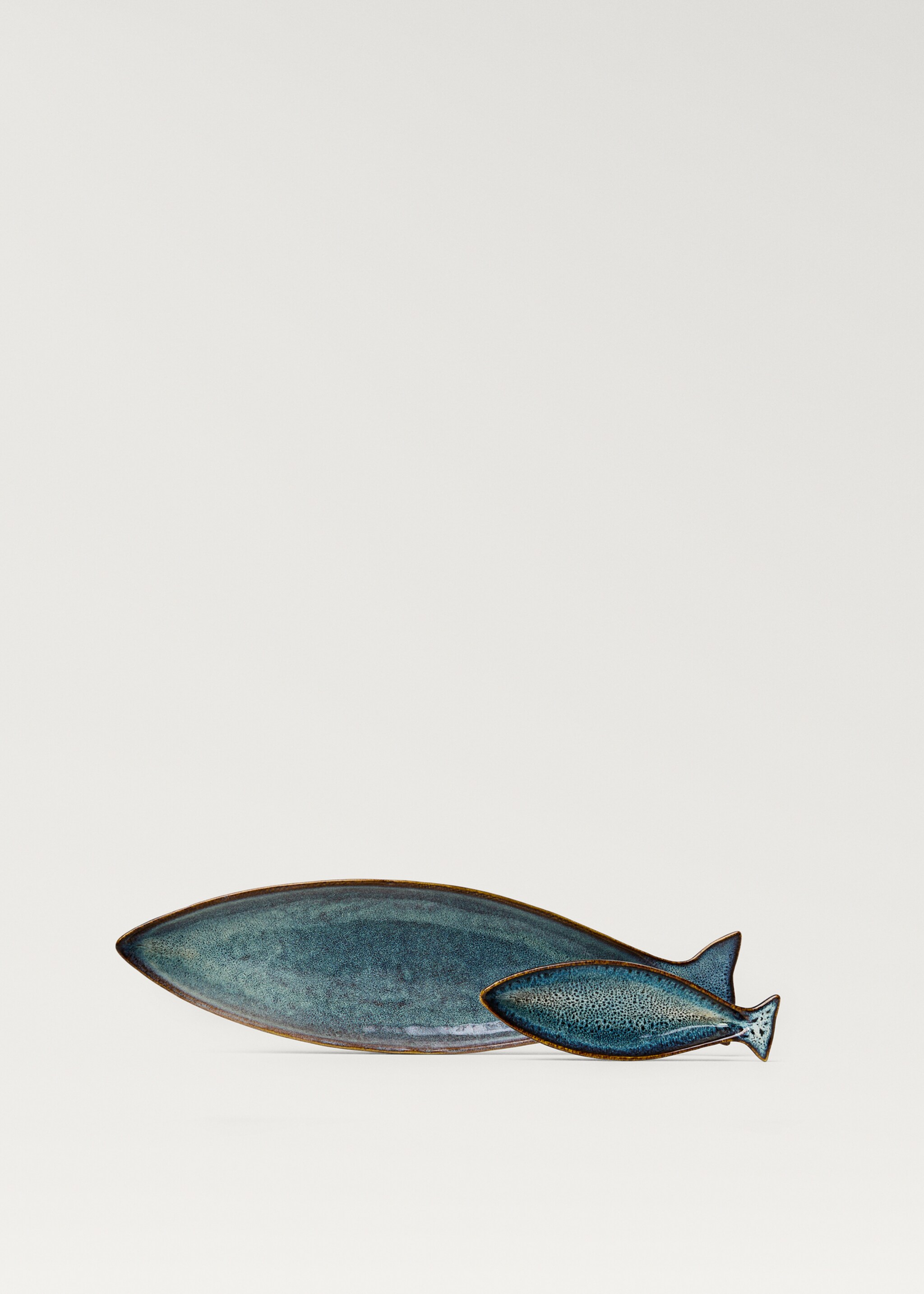 Small sardine stoneware serving dish - Details of the article 3