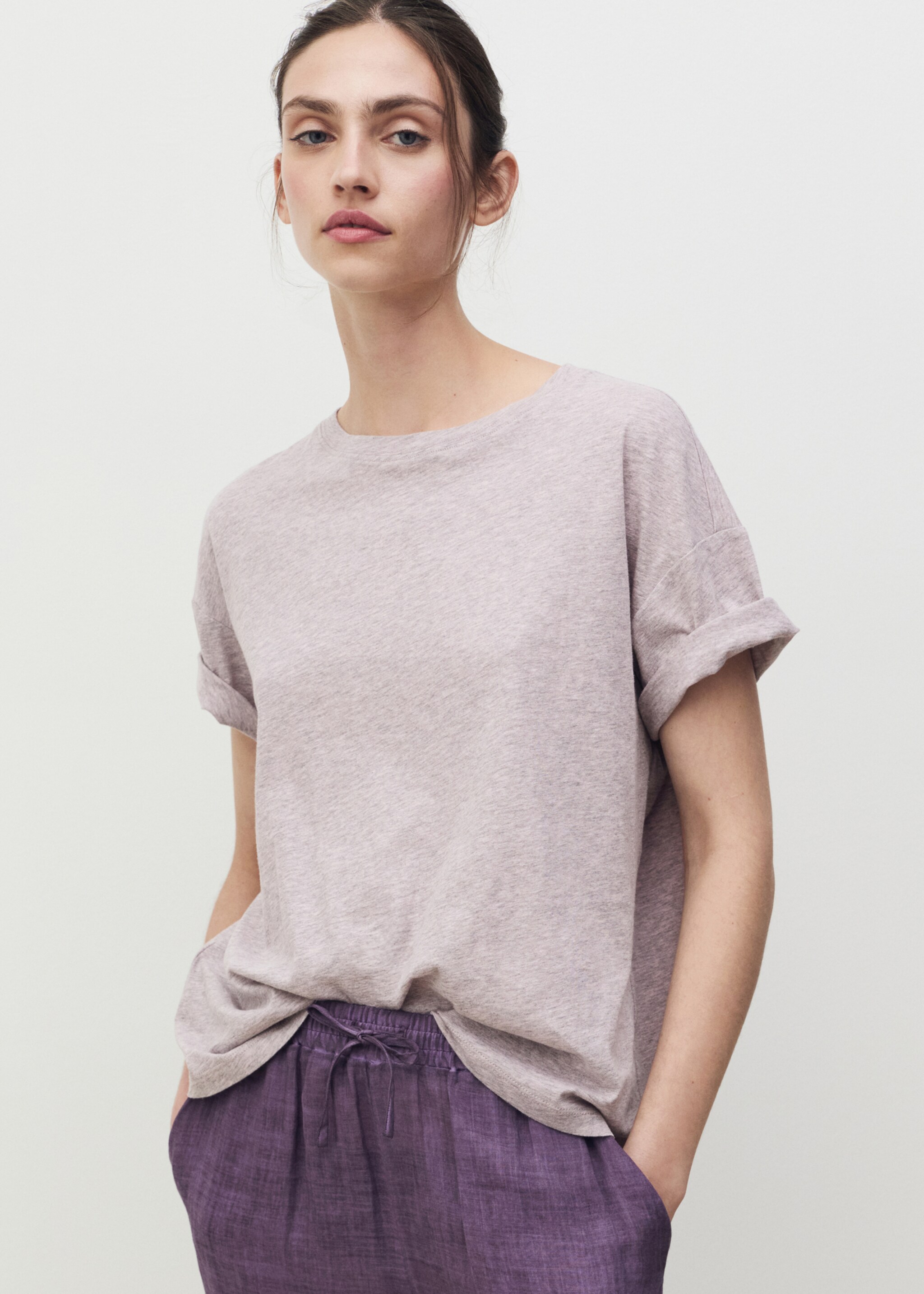 เสื้อยืดผ้าฝ้ายแขนสั้น - เครื่องบินขนาดกลาง