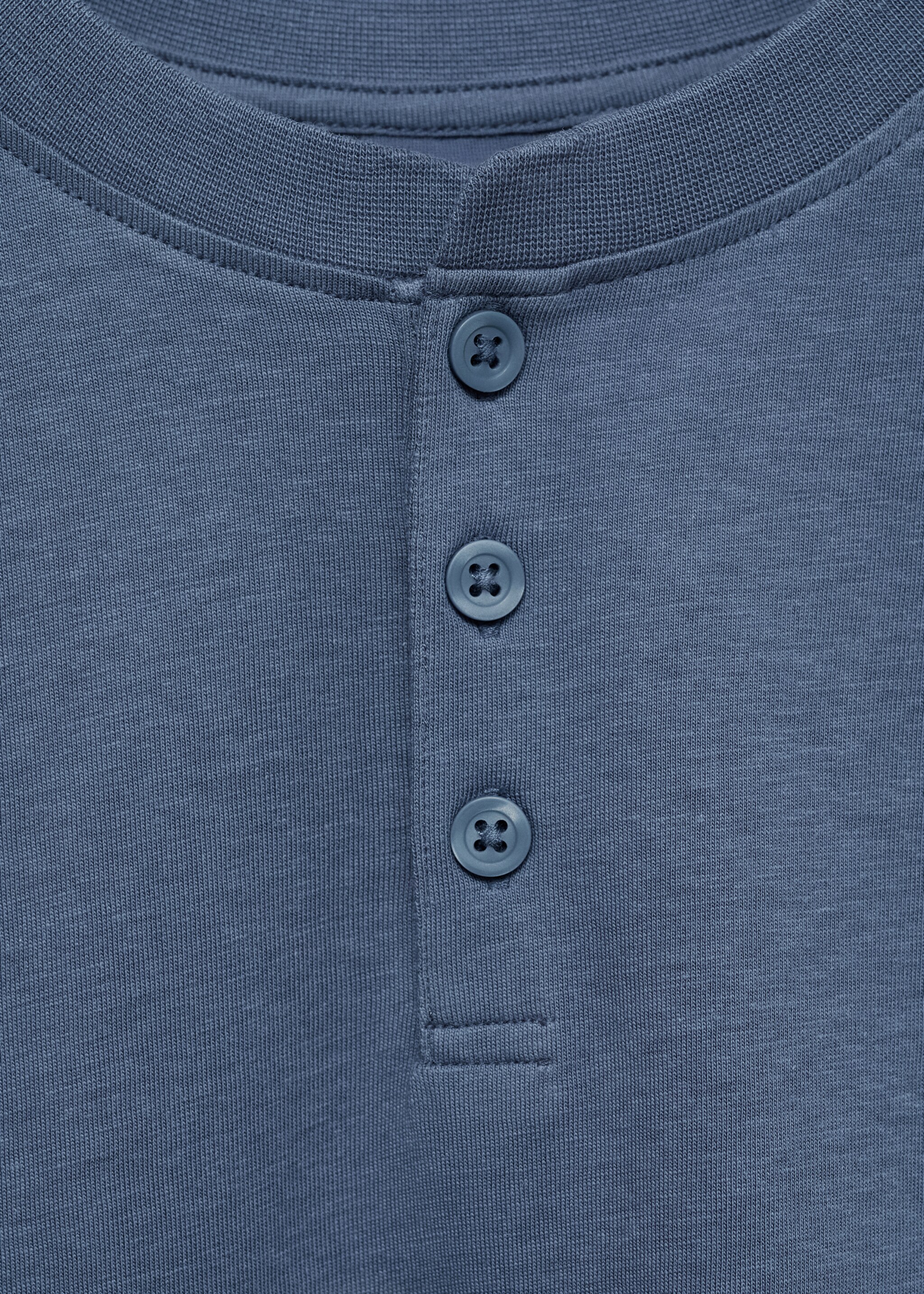 Katoenen T-shirt met knopen - Detail van het artikel 8