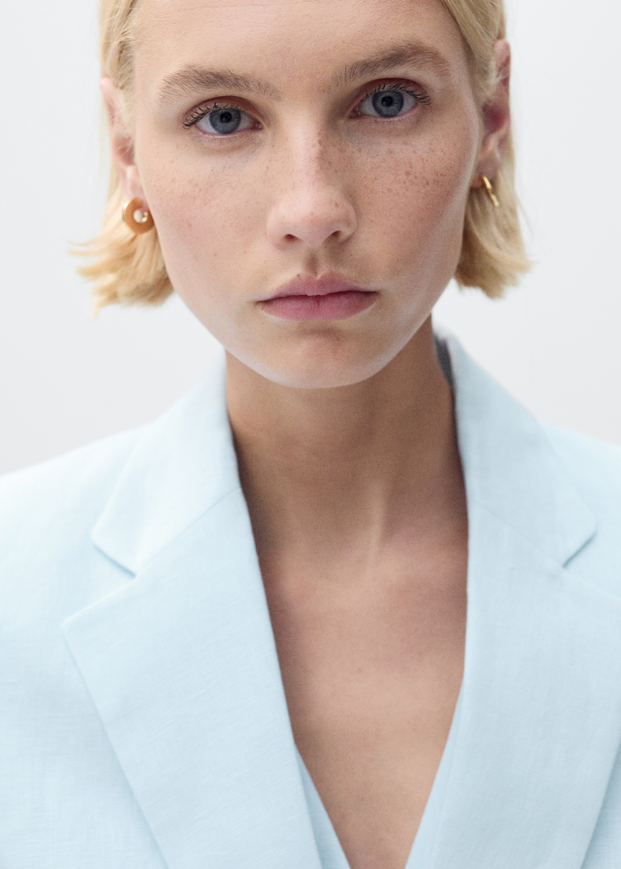 Linen suit jacket - Details of the article 1