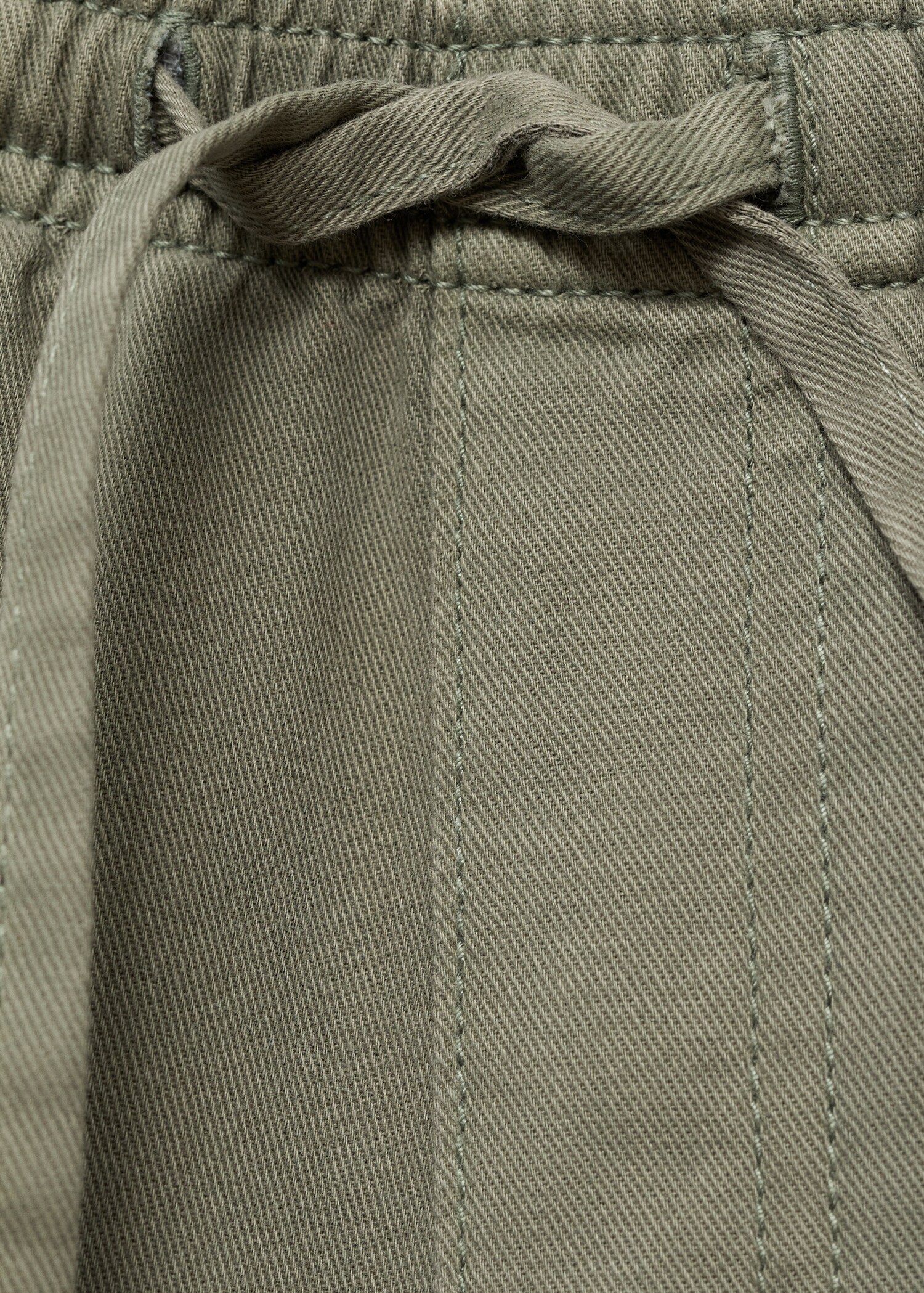 Cotton shorts with drawstring - Details of the article 8
