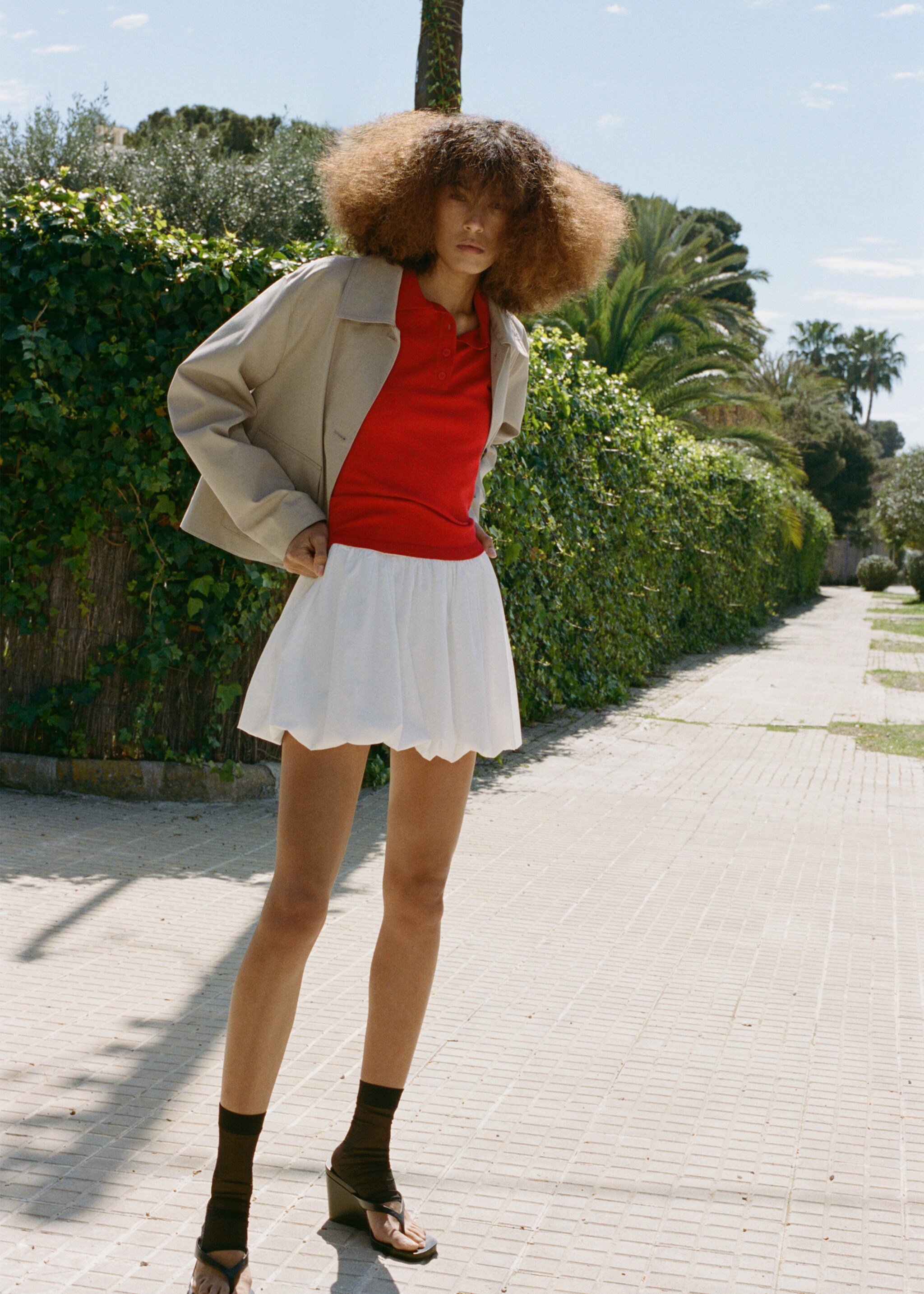 Polo-neck sweater with contrasting trims - Details of the article 6