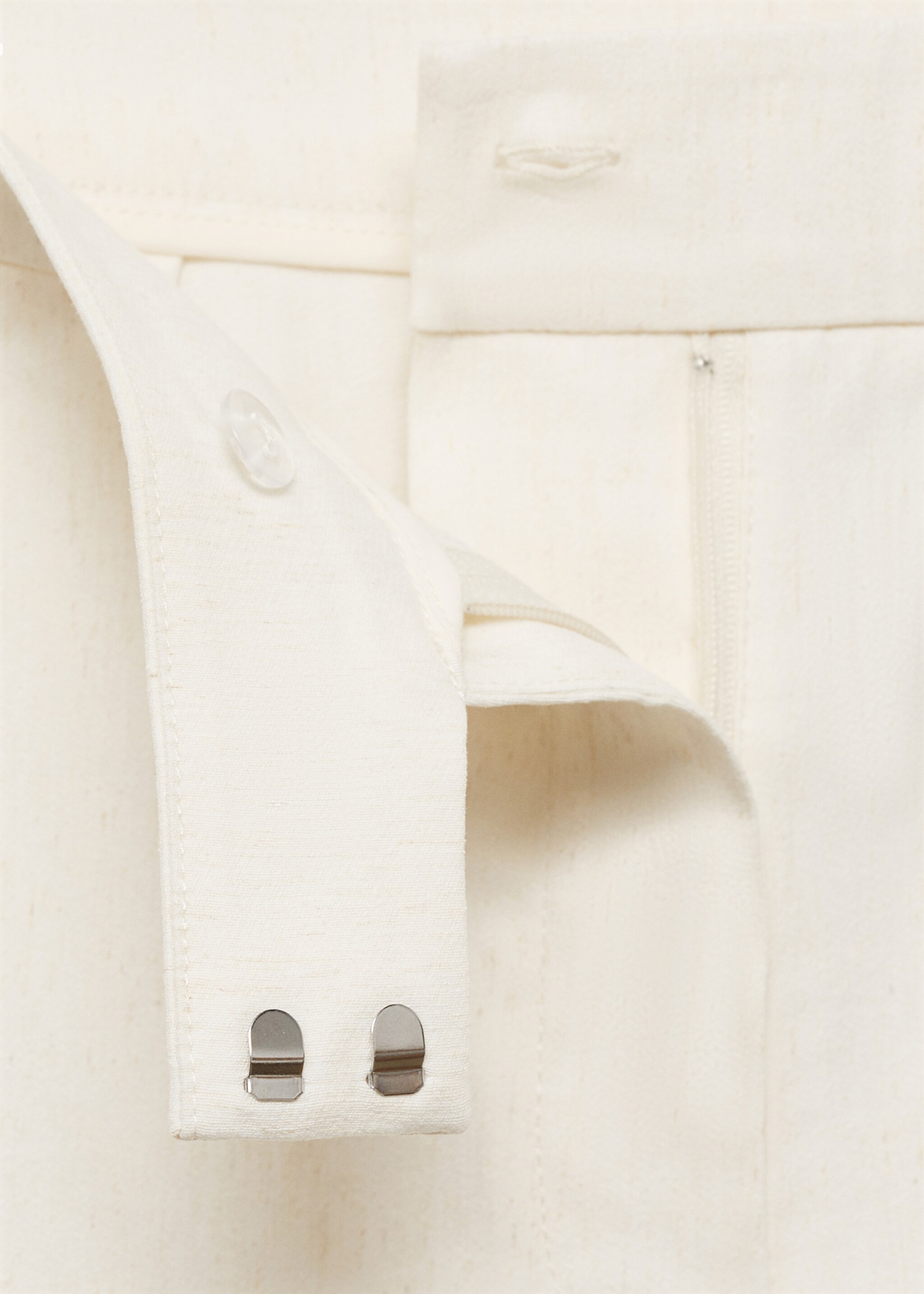 Straight mid-rise trousers - Details of the article 8