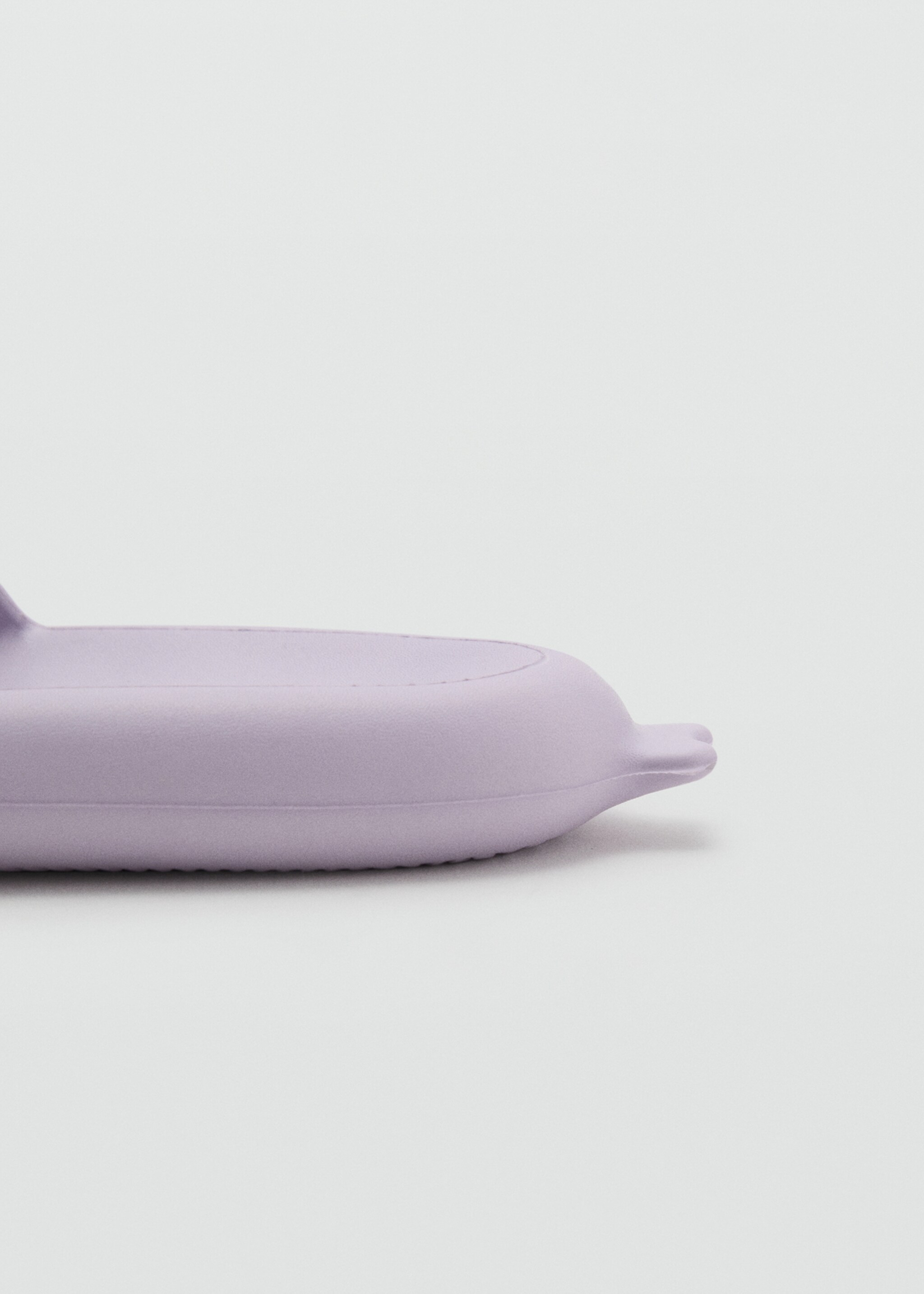 Slippers met haaiontwerp - Detail van het artikel 2