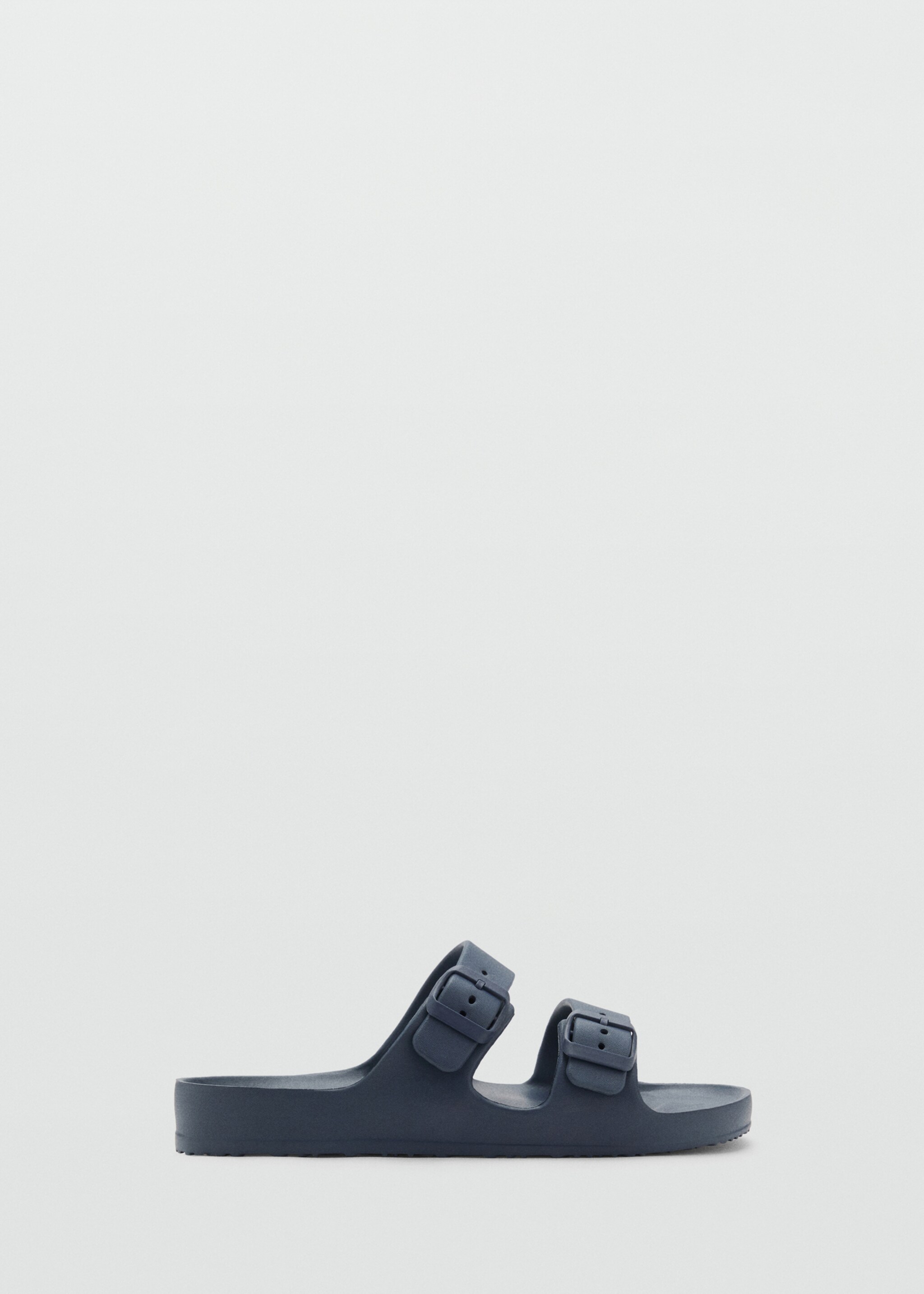 Flip-flops with buckle straps - Article without model