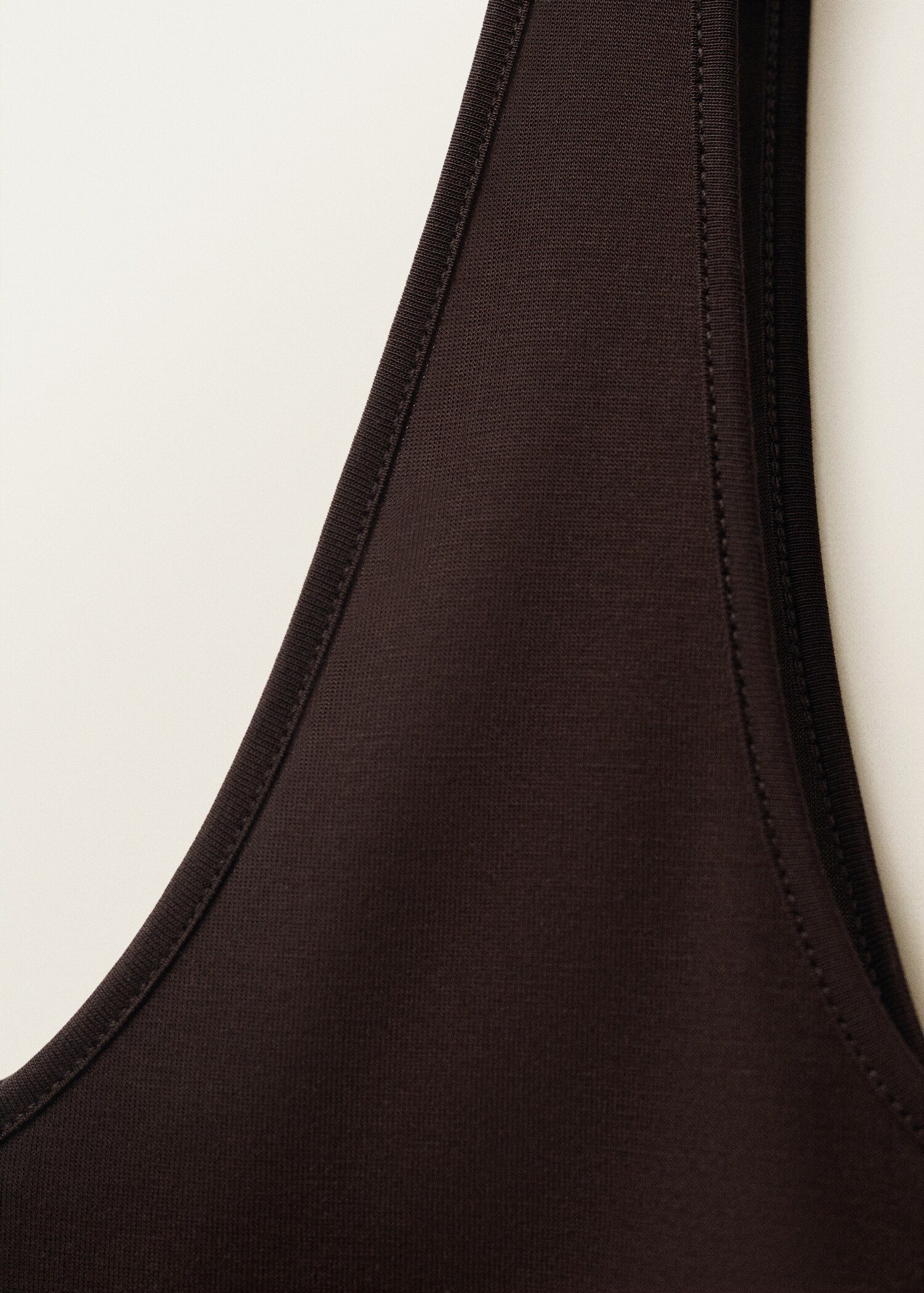 Low-neck lyocell top - Details of the article 0