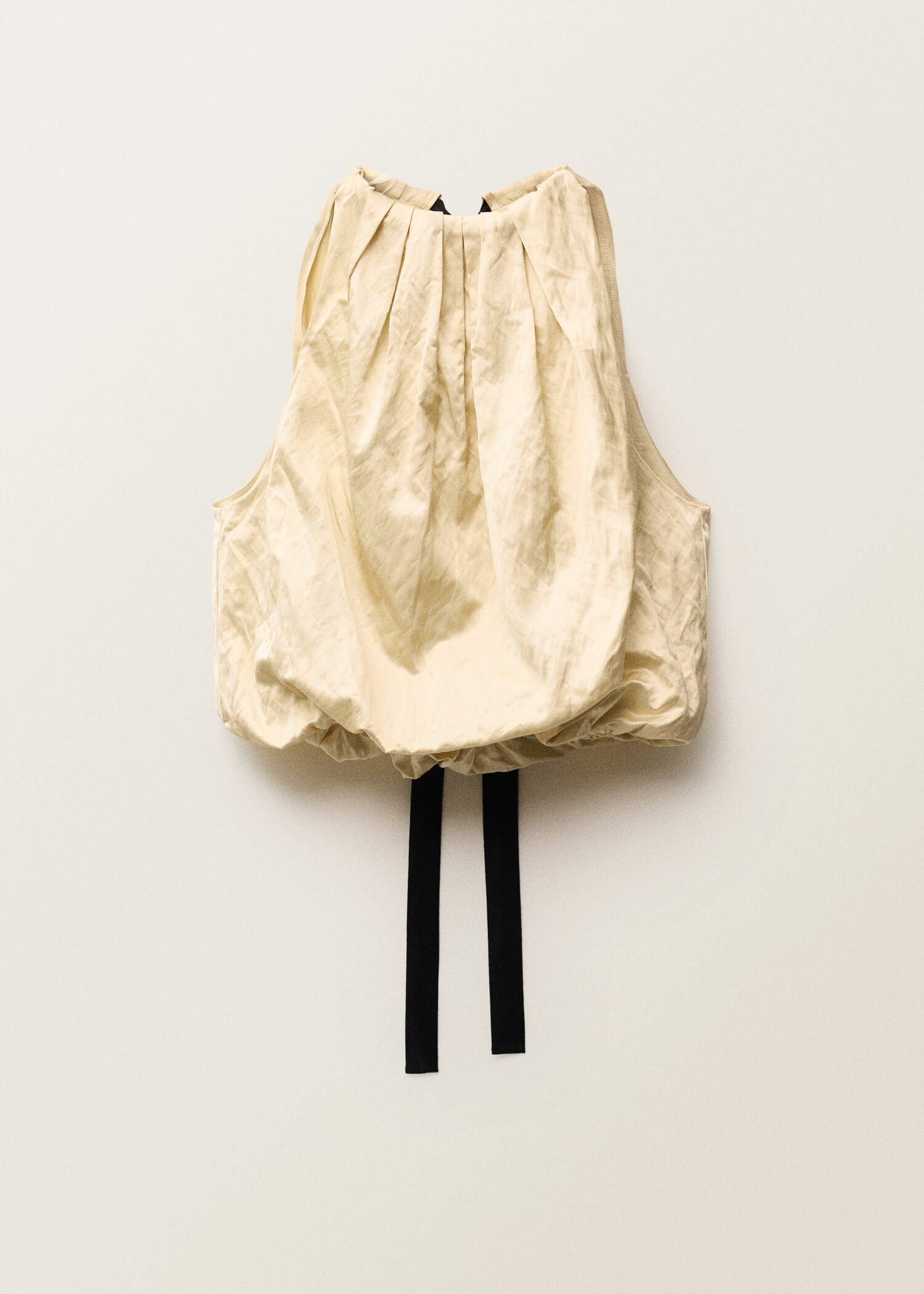 Creased-fabric balloon blouse - Article without model