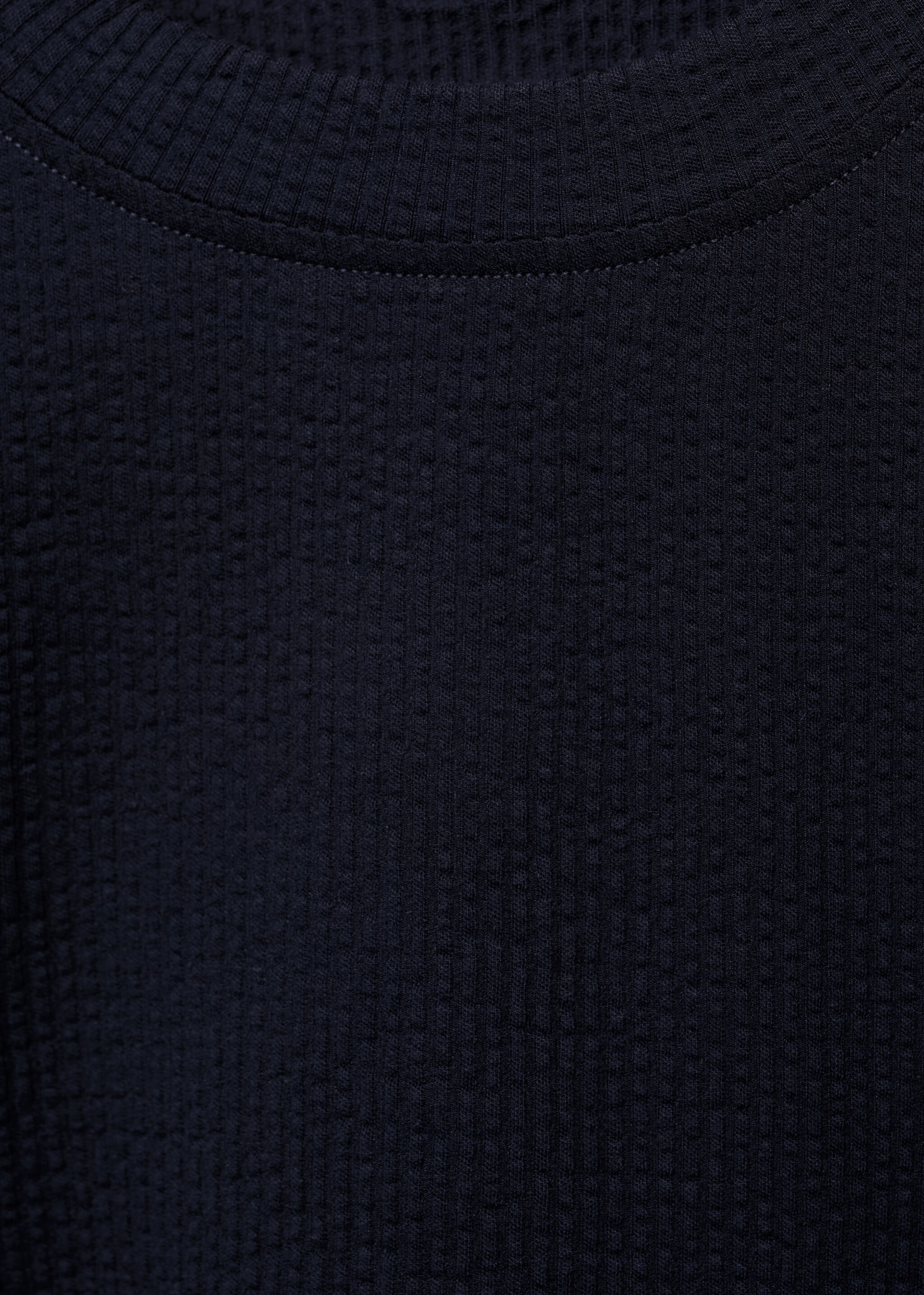 Cotton seersucker t-shirt - Details of the article 8