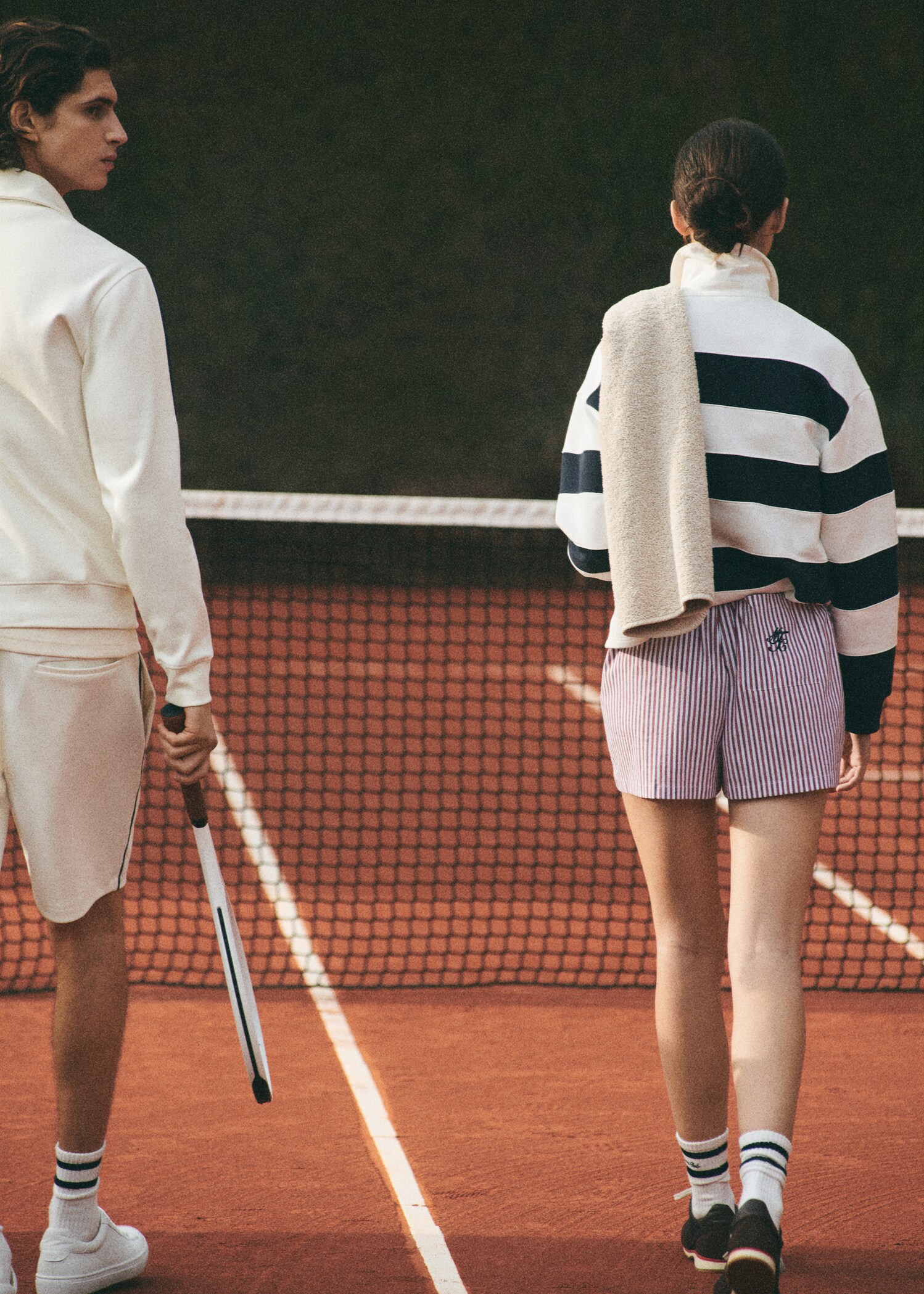 Gestreifte Popeline-Shorts mit aufgesticktem Schriftzug - Detail des Artikels 6