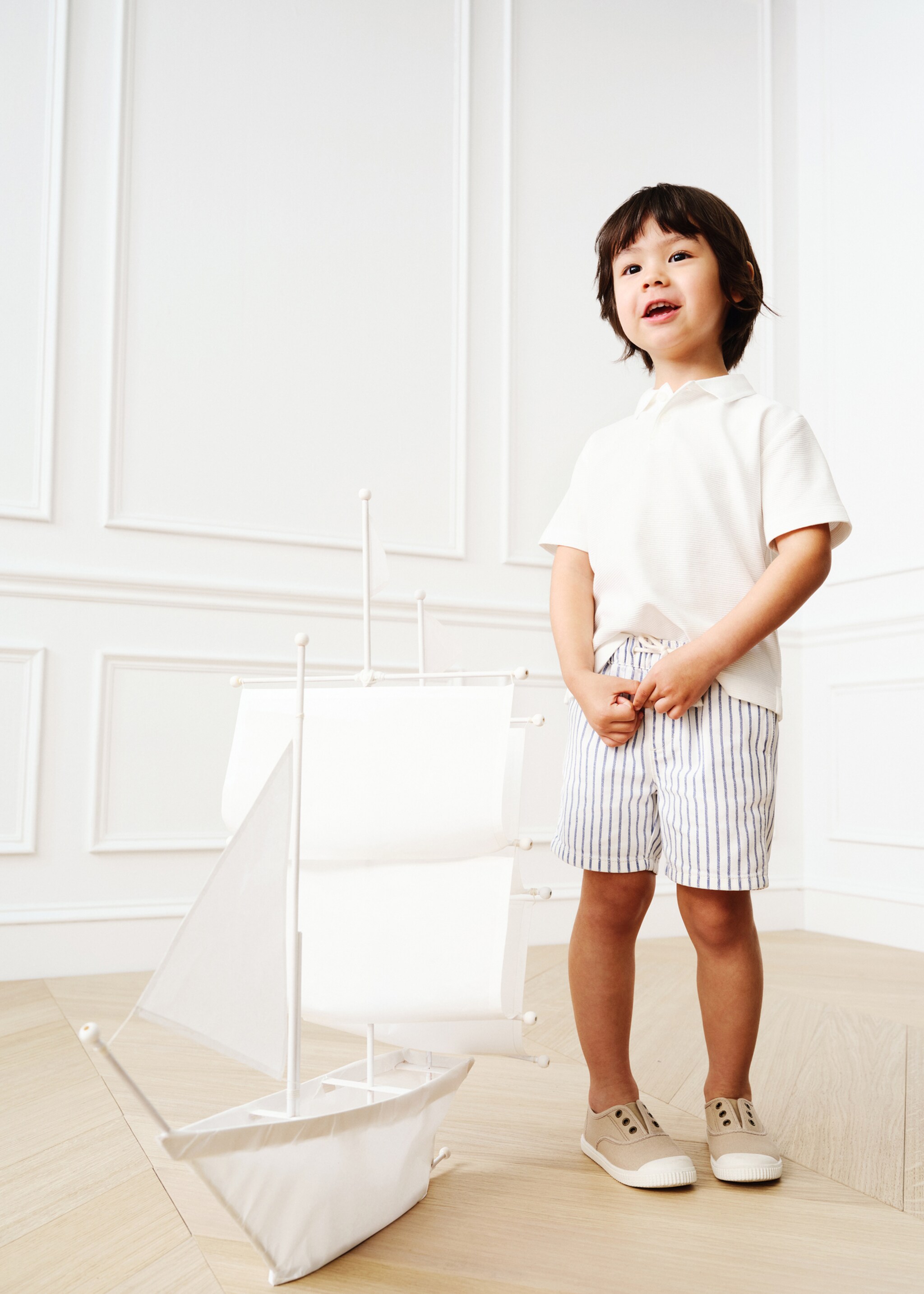 Striped bermuda shorts with drawstring - Details of the article 6
