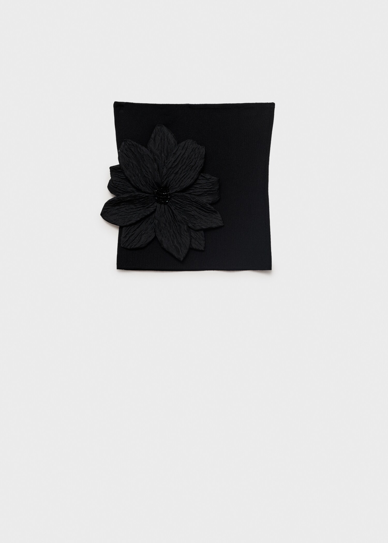 Top punto tirantes maxi flor - Artículo sin modelo