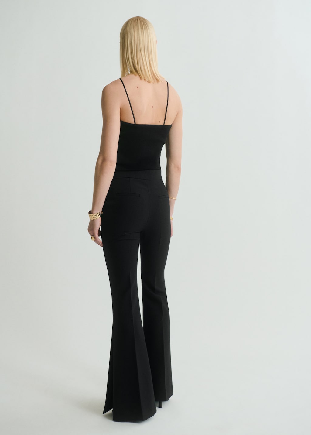 Maxi-flower knitted top with straps - Women | MANGO USA