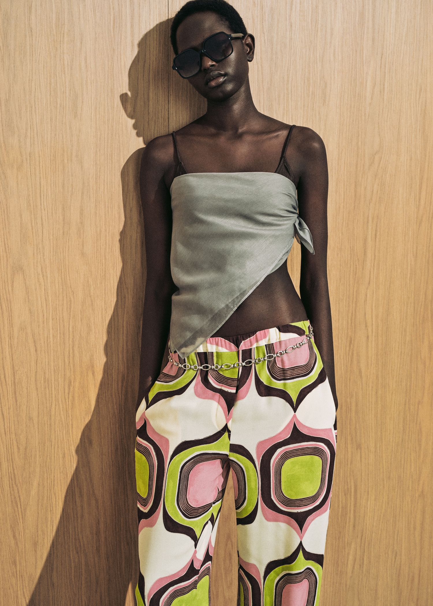 Geometric print trousers - Details of the article 6