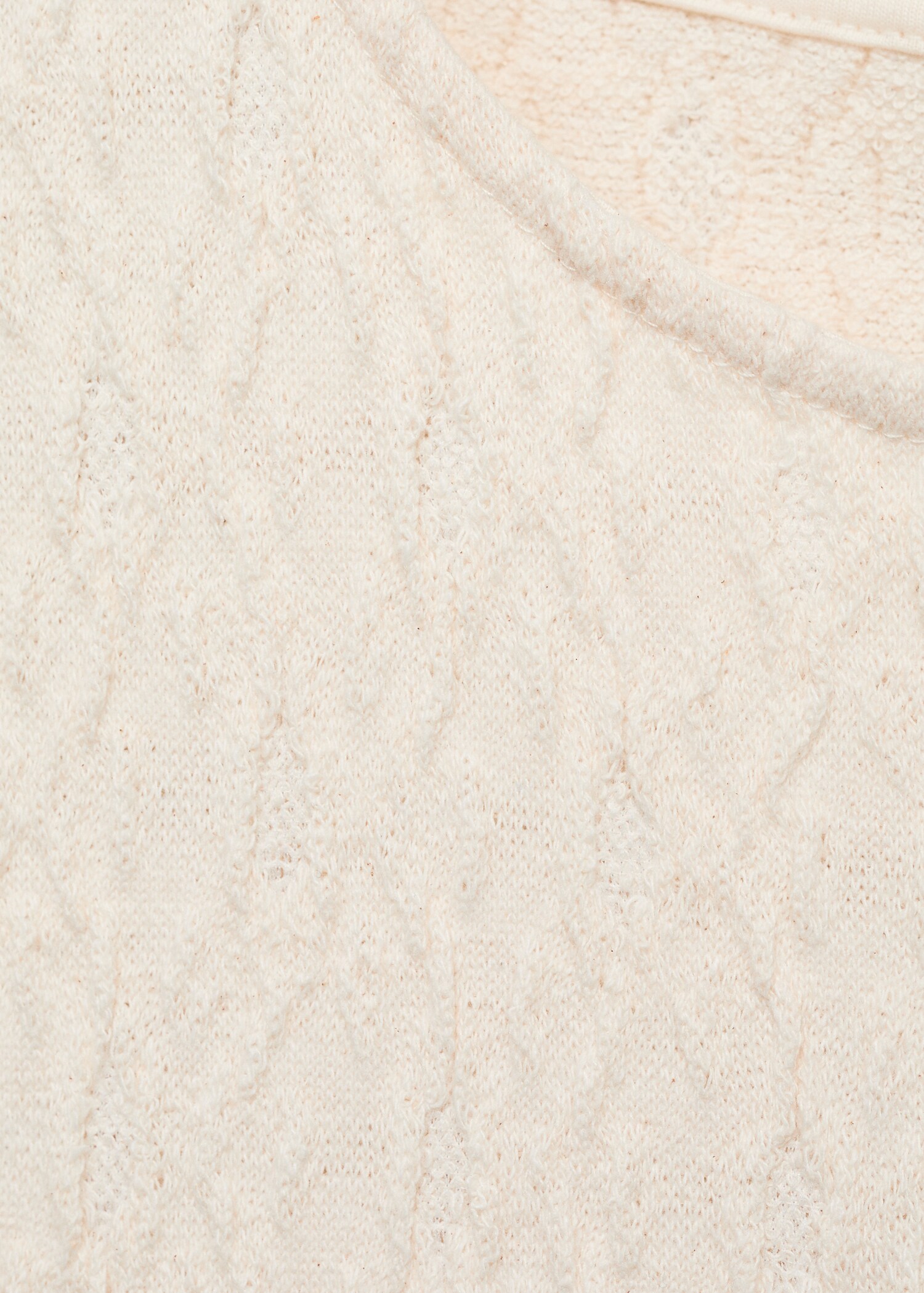 Fitted textured knitted dress - Details of the article 8