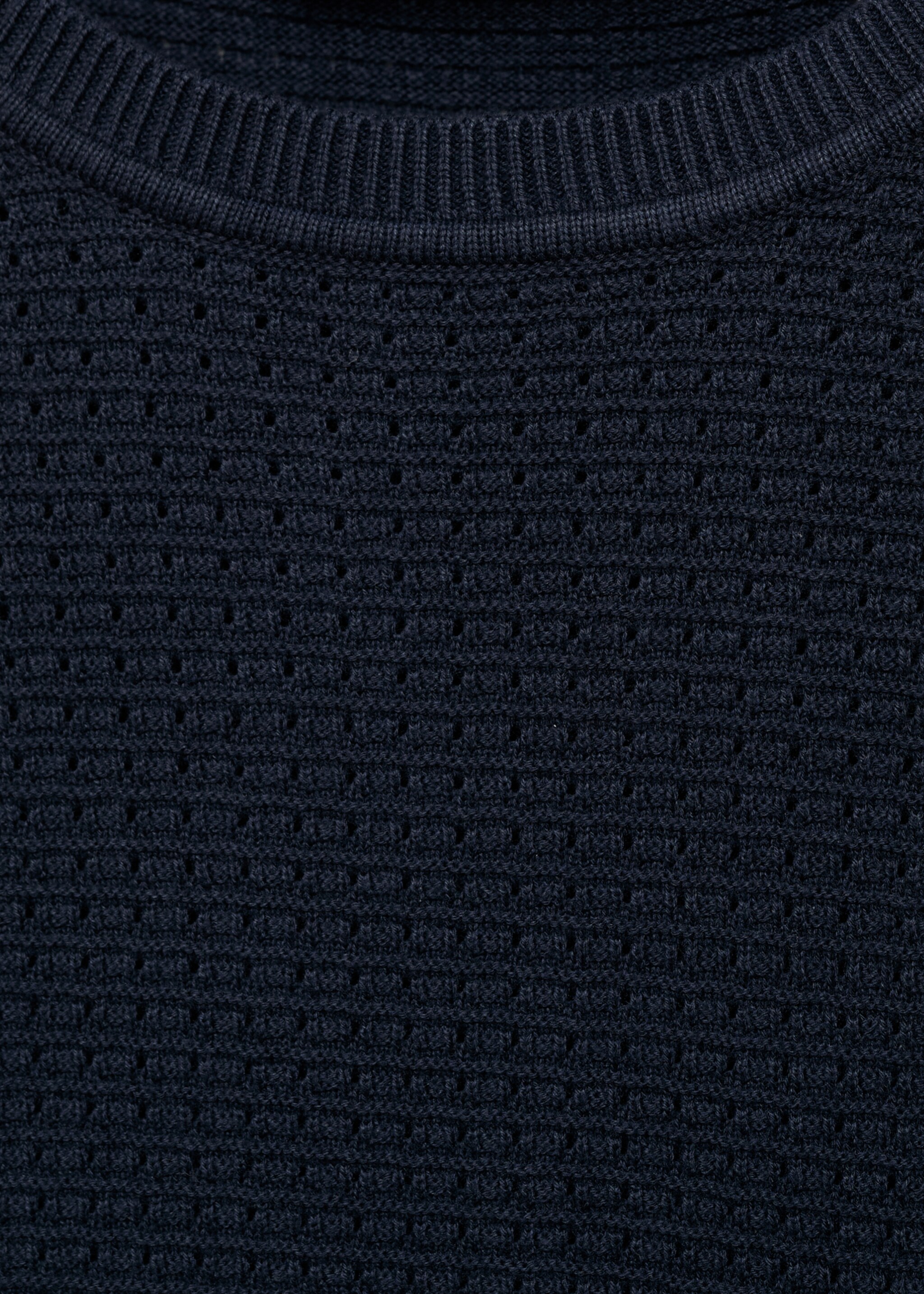 Openwork knitted cotton t-shirt - Details of the article 8