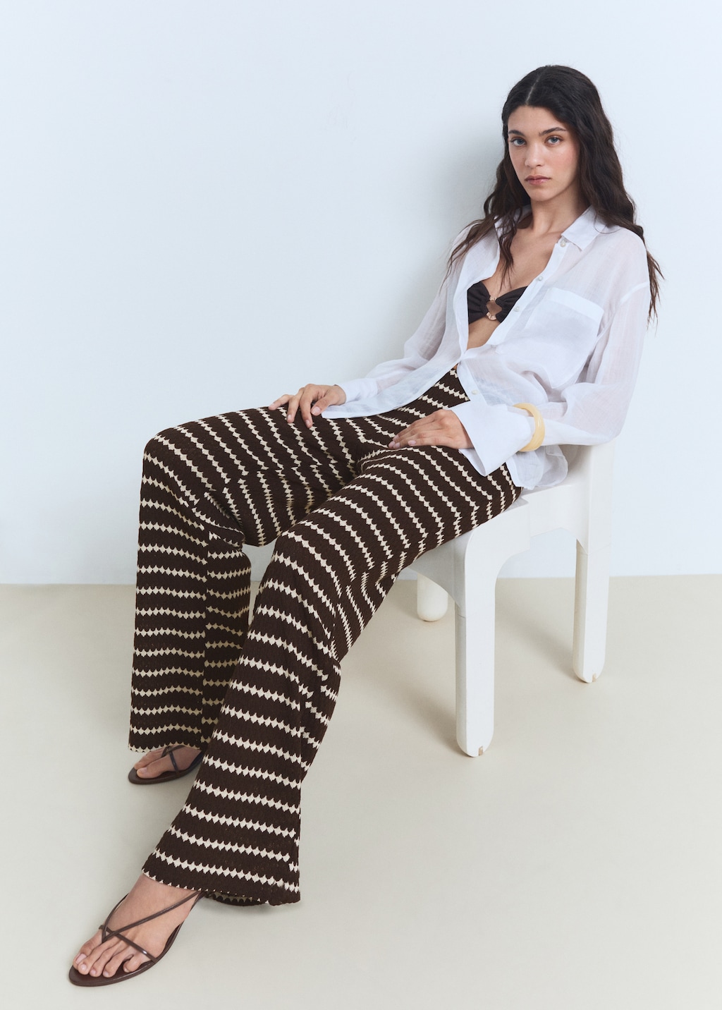 Knitted pants with geometric print