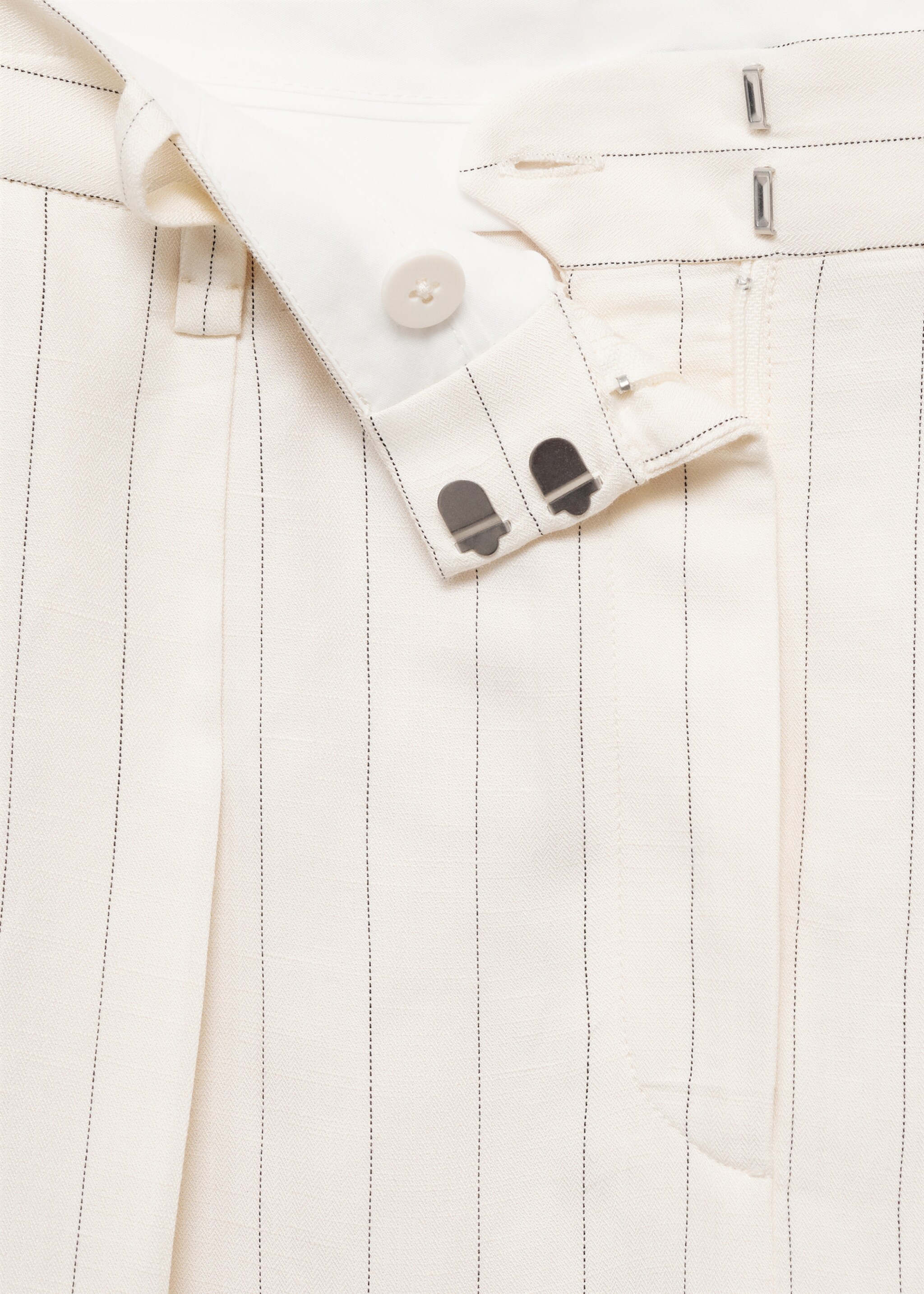 Striped linen-blend bermuda shorts - Details of the article 0