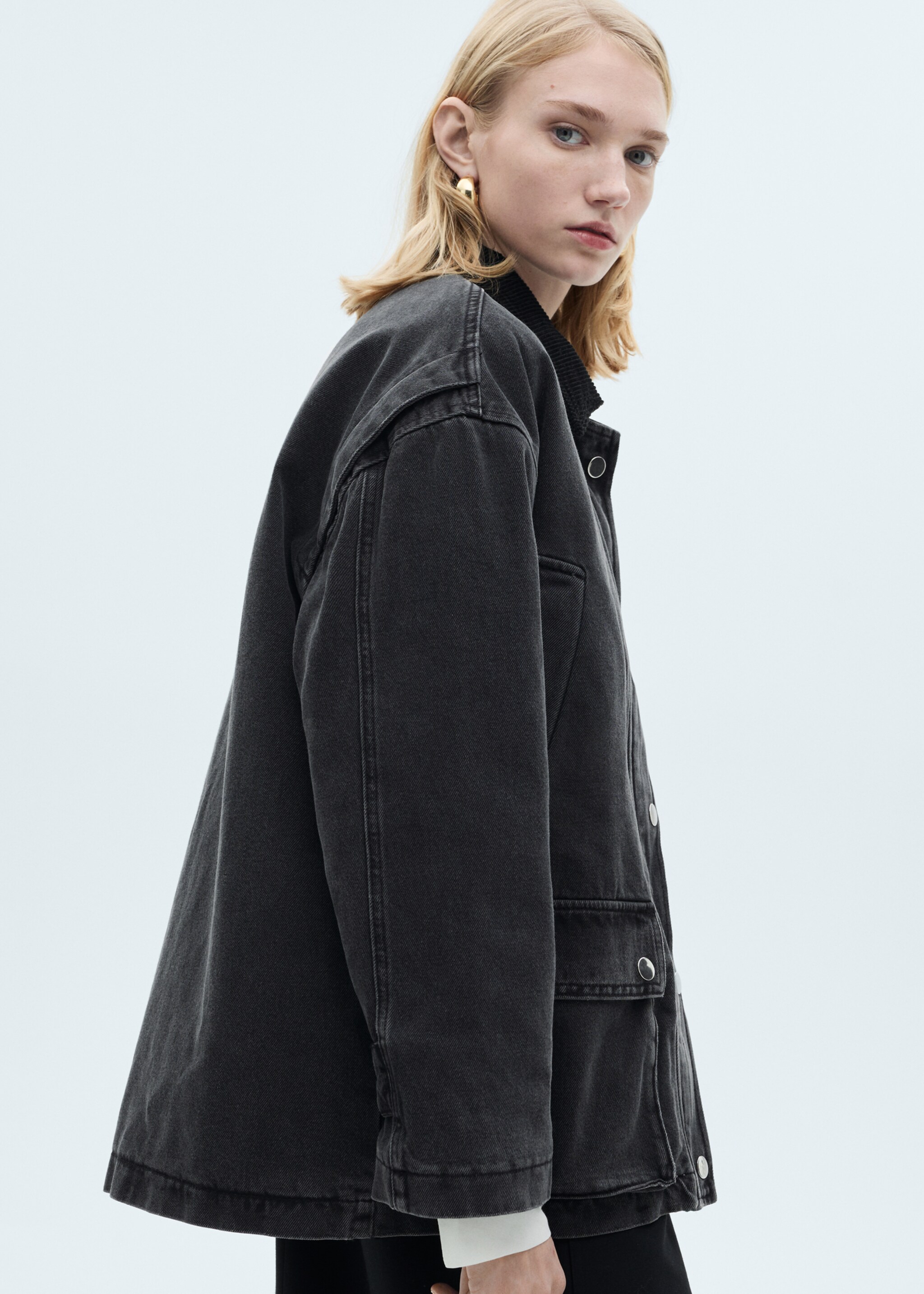 Jacket with corduroy collar pockets - Details of the article 2