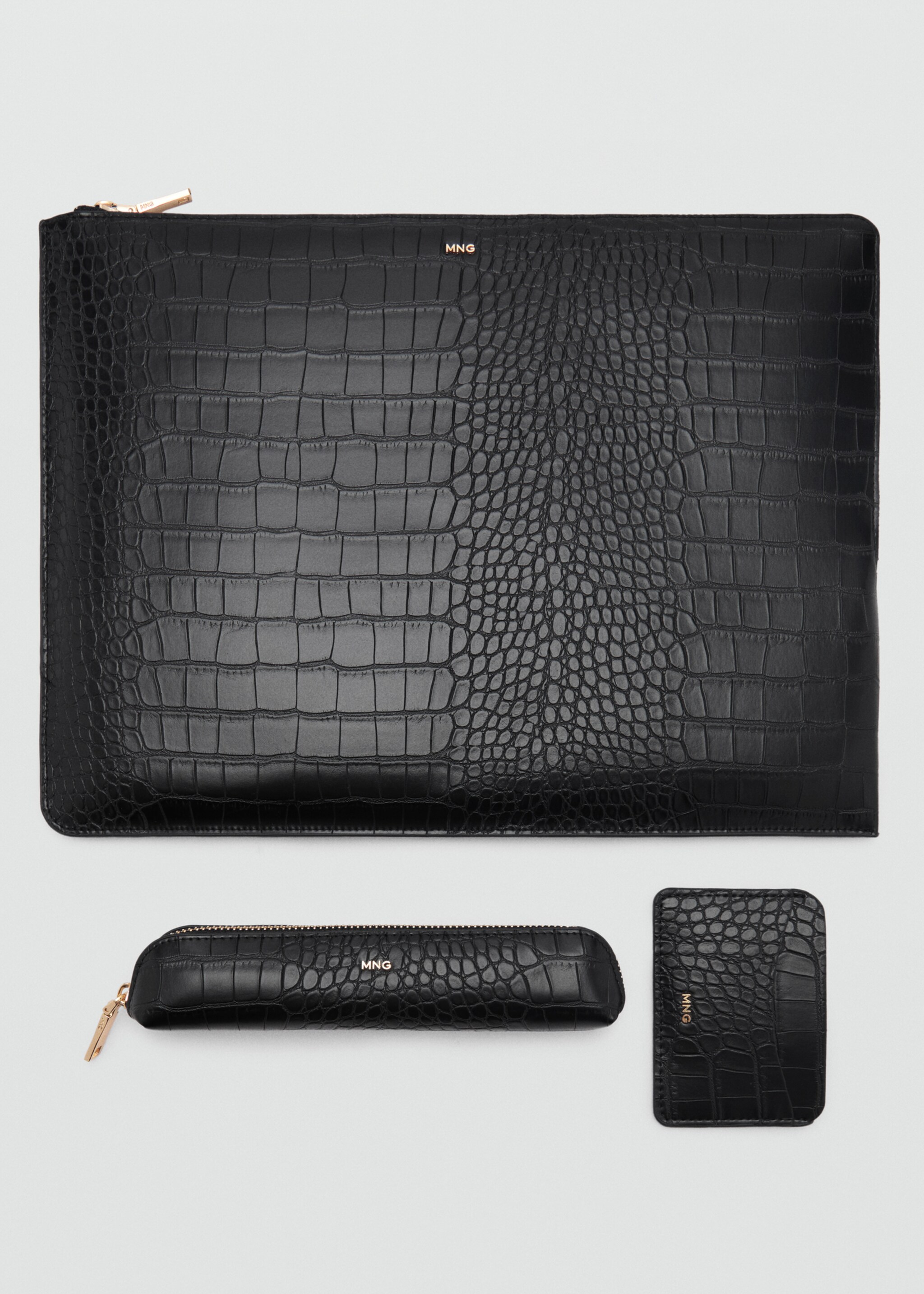 Fine-design croco case - Details of the article 2