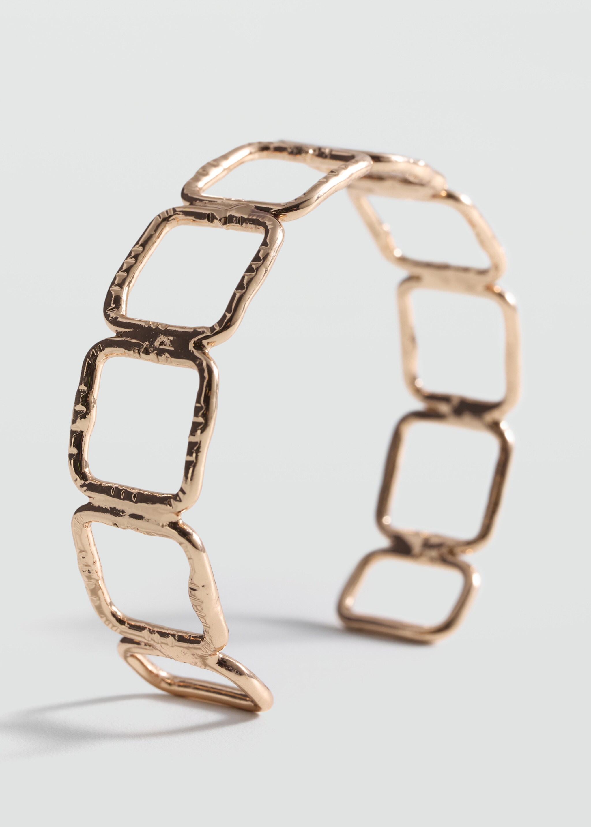Stelt armband cirklar - Bild av mittparti