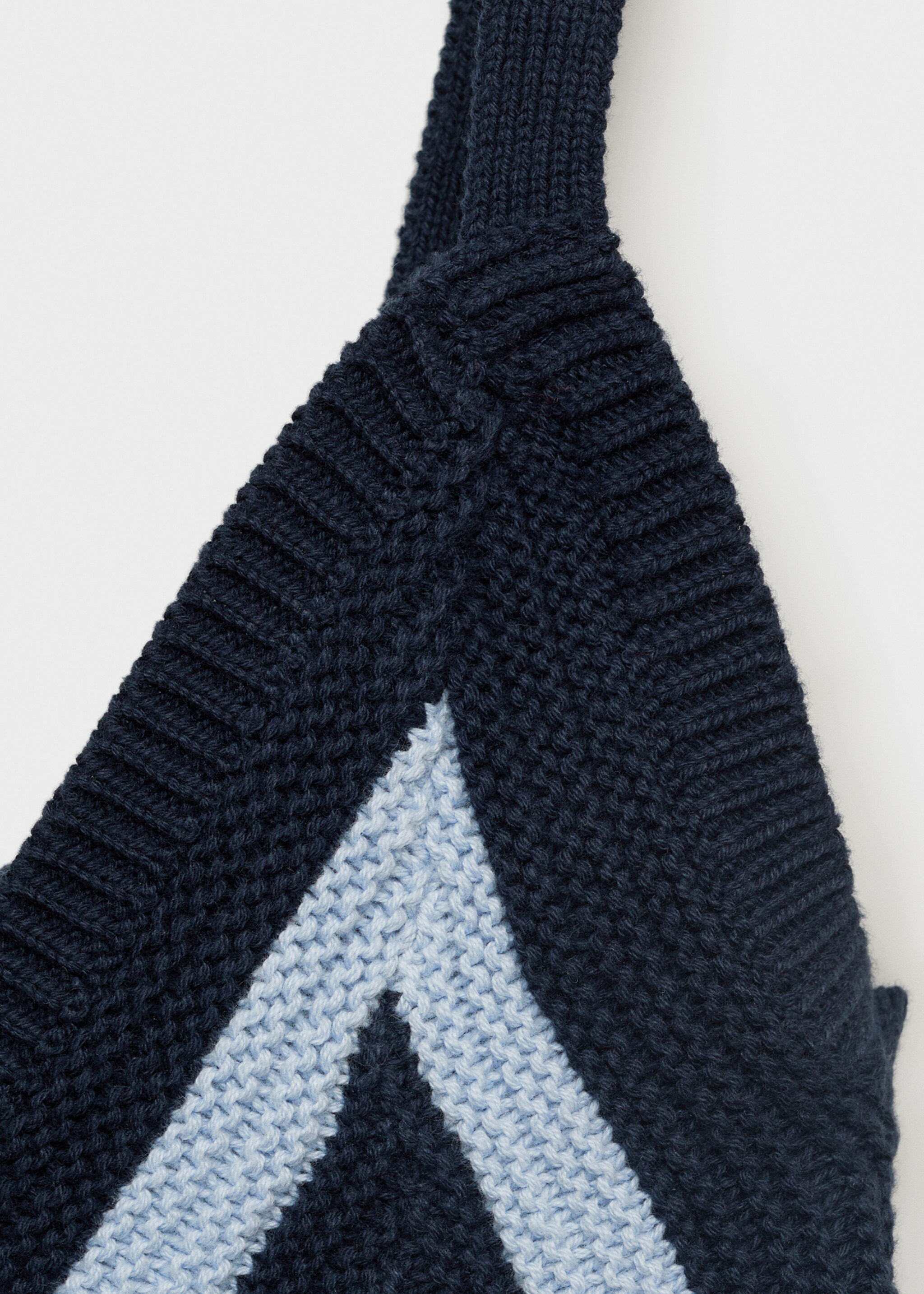 Crochet knitted top - Details of the article 8