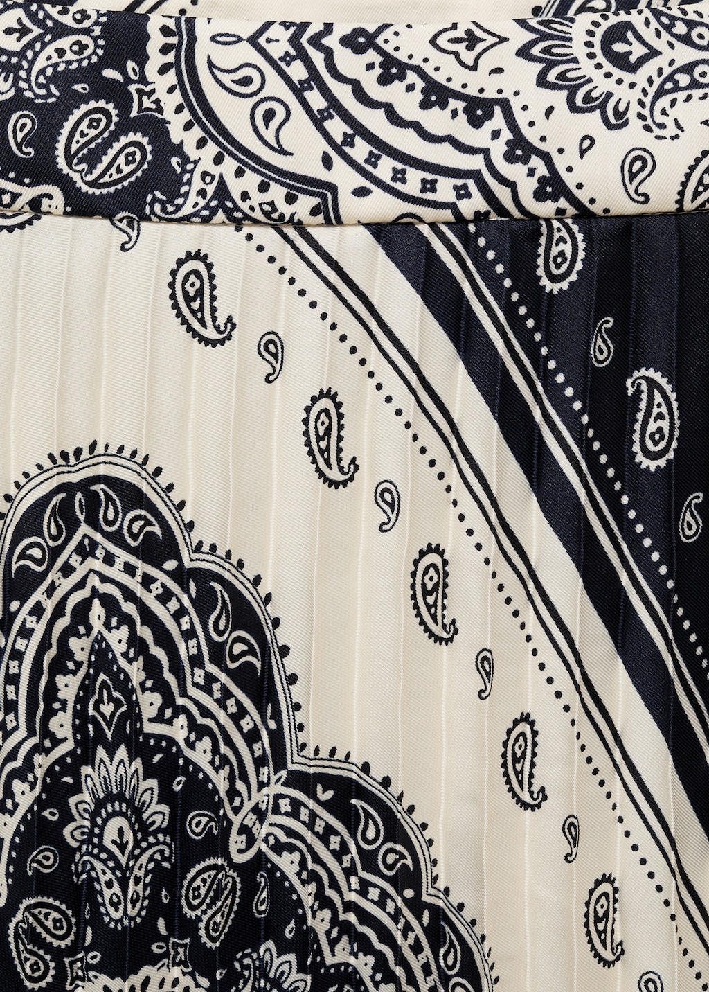 Paisley-print pleated skirt - Women | MANGO USA Paisley-print pleated skirt - Women | MANGO USA