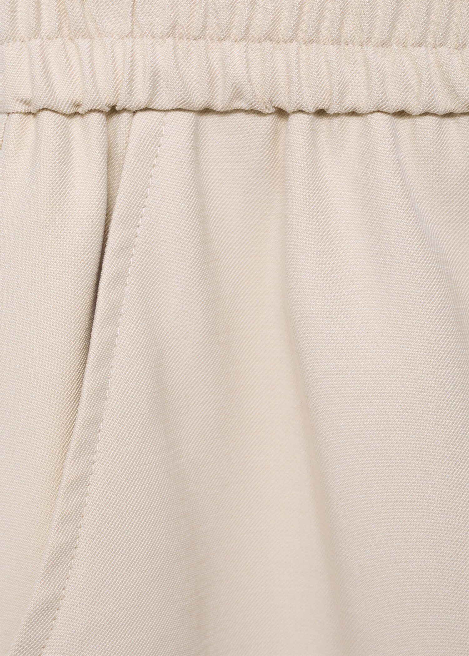 Elastic waist shorts - Details of the article 0