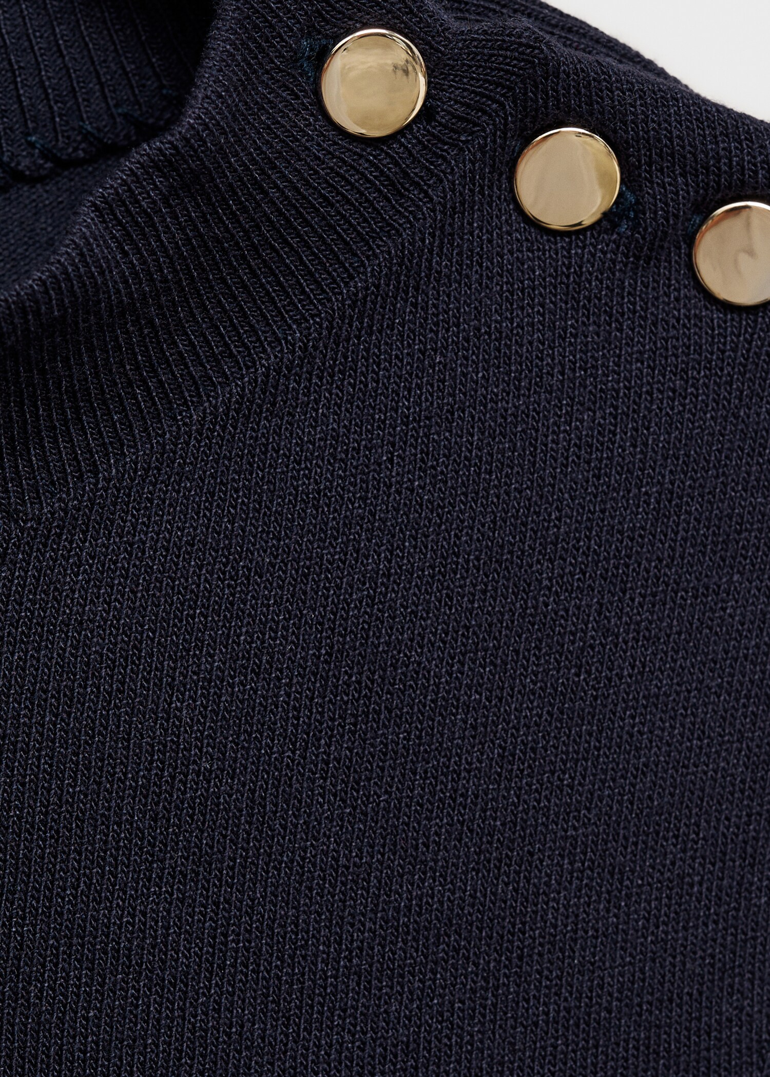 Buttoned knit top - Details of the article 8