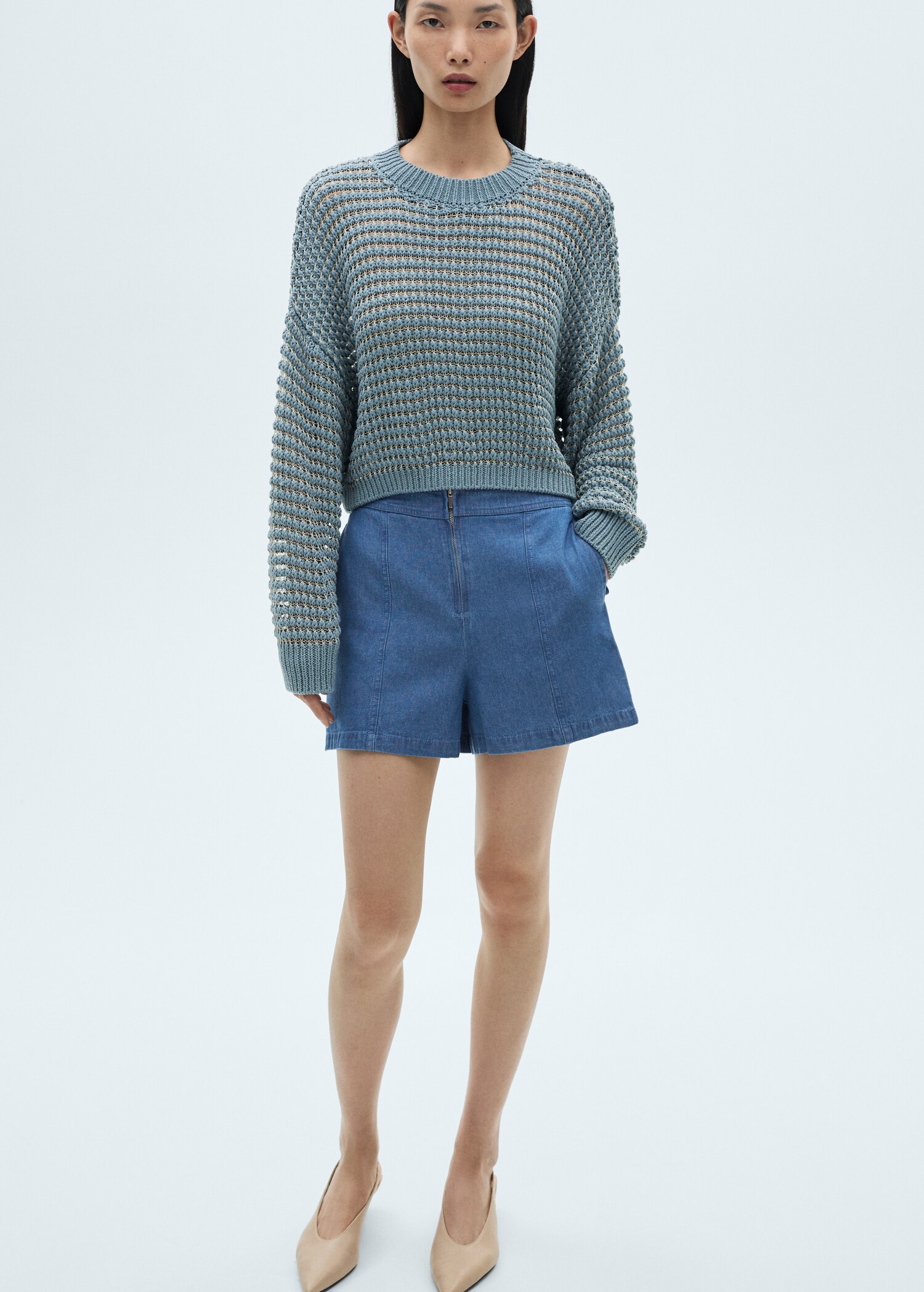 Denim-effect cotton shorts - Details of the article 2