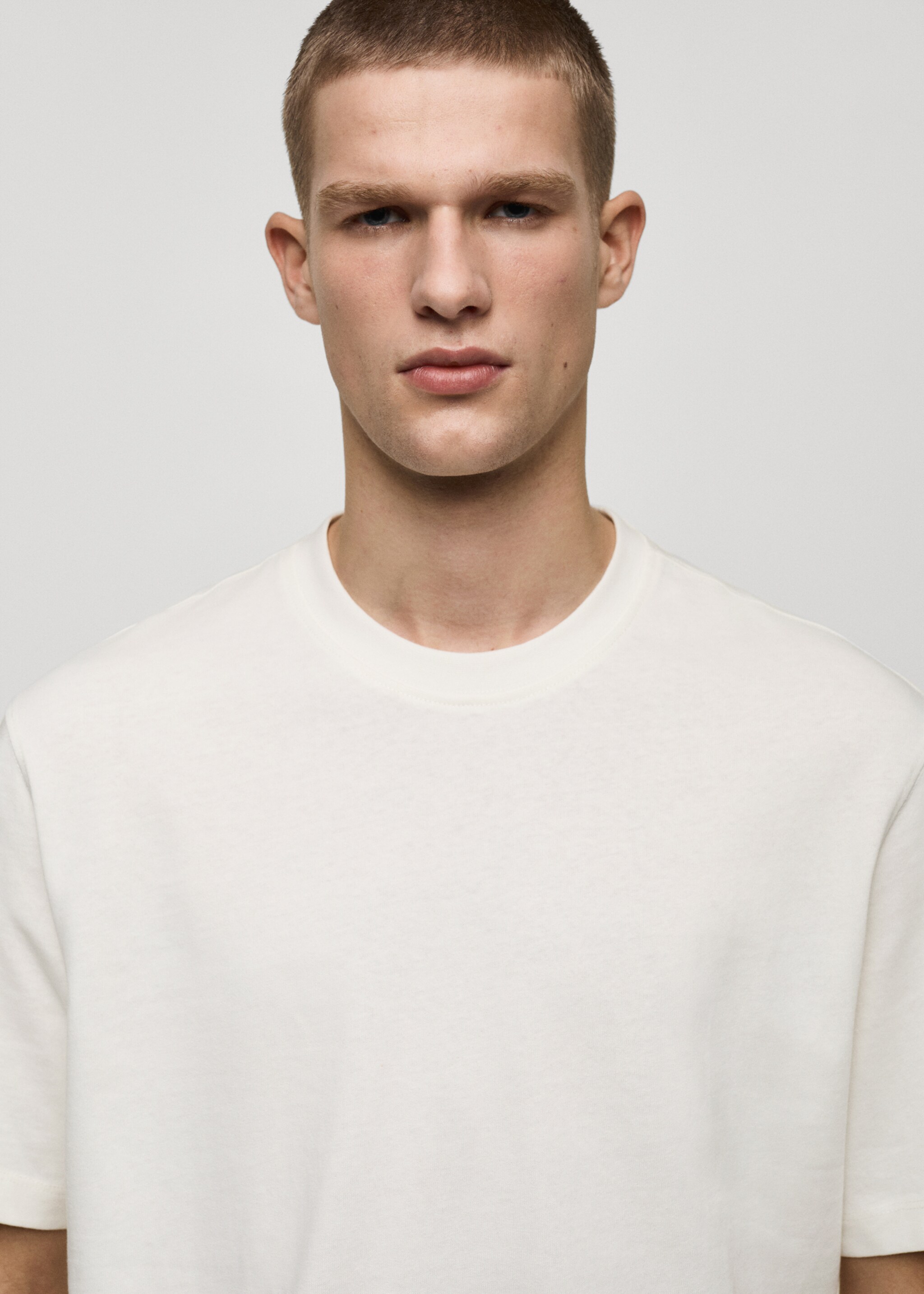 Camiseta heavy weight relaxed fit - Detalle del artículo 1