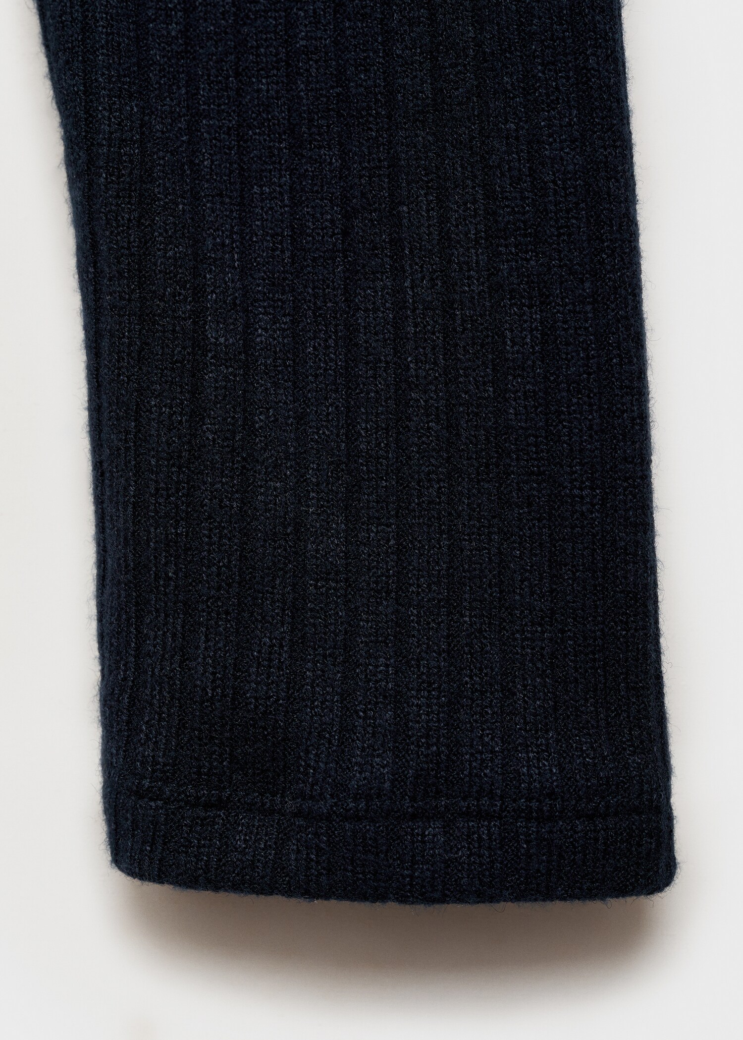 Ribbad cardigan med knappar - Detaljer om artikeln 0