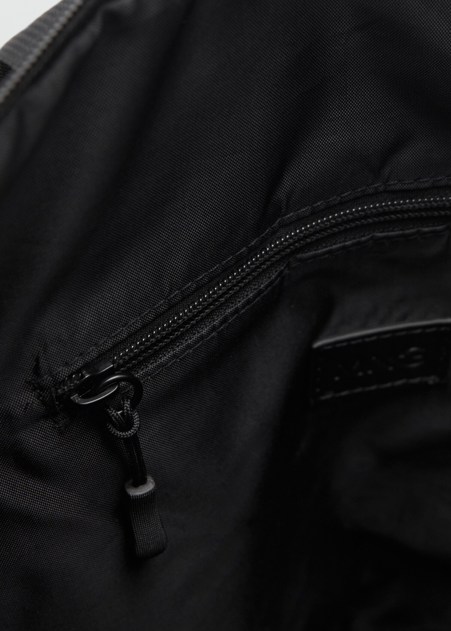 Mochila multifuncional bolsillos - Detalle del artículo 4