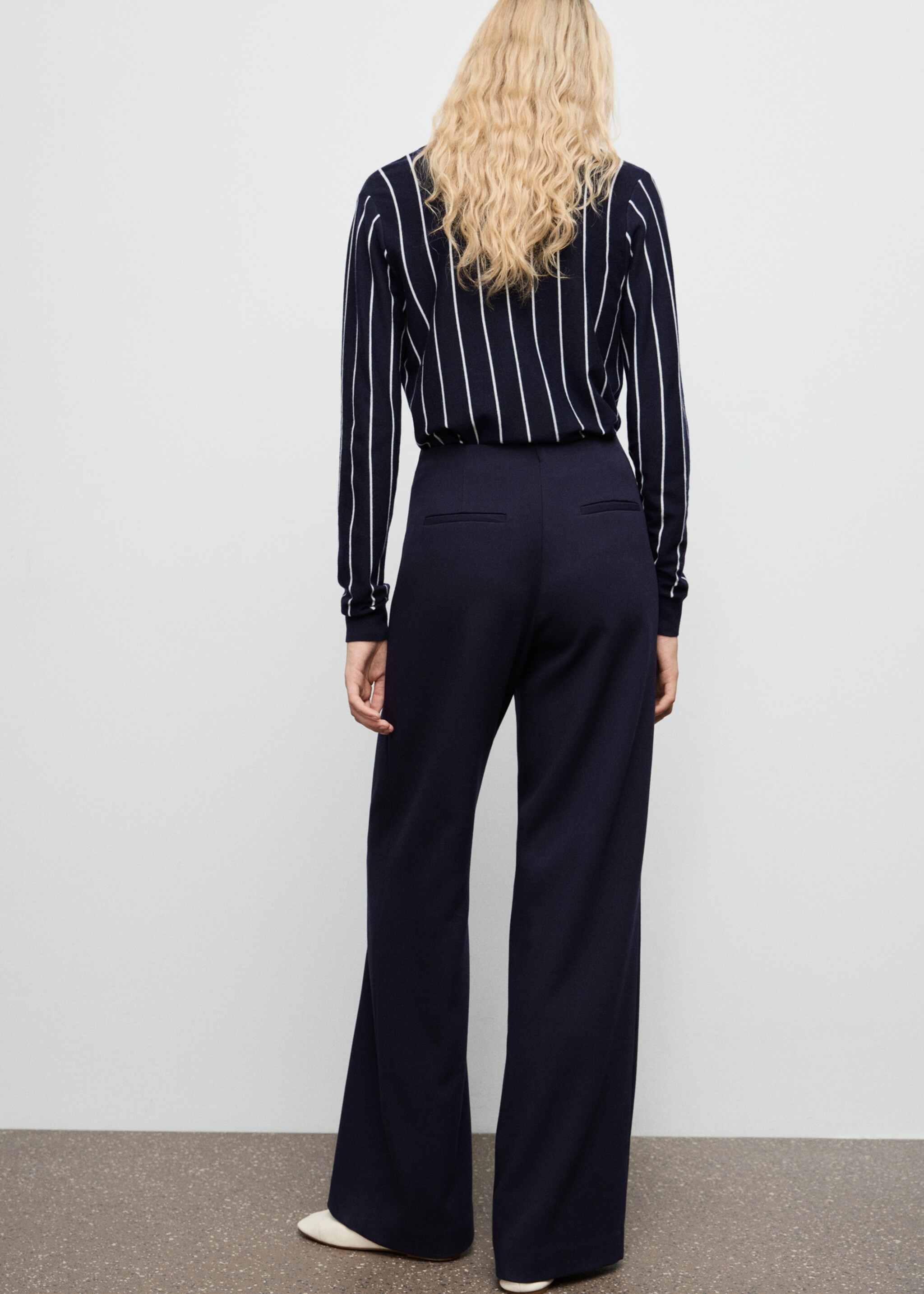 Wide leg trousers with buttons - Reverse of the article, Dark Navy. Ref: 87080650-00.