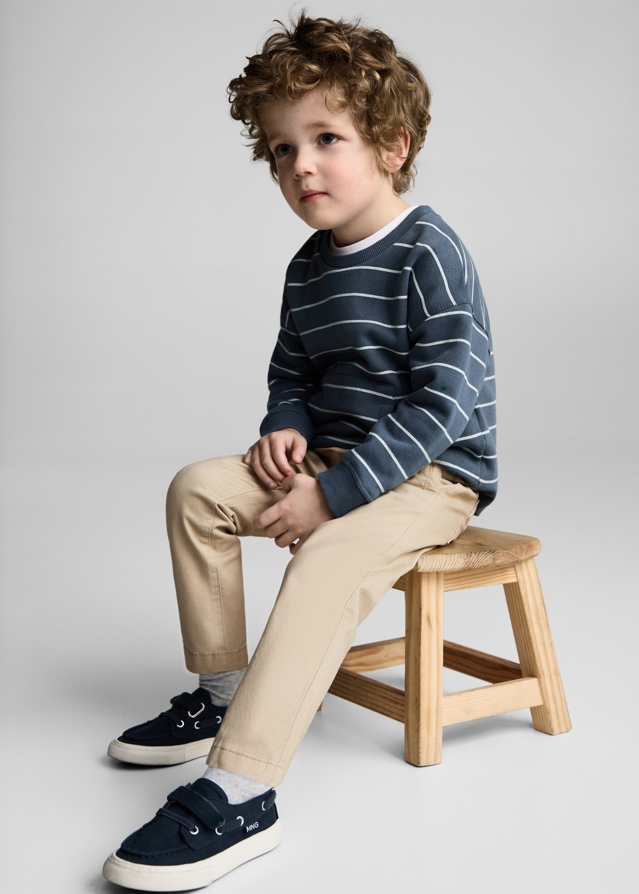 Cotton jogger-style trousers - Details of the article 2