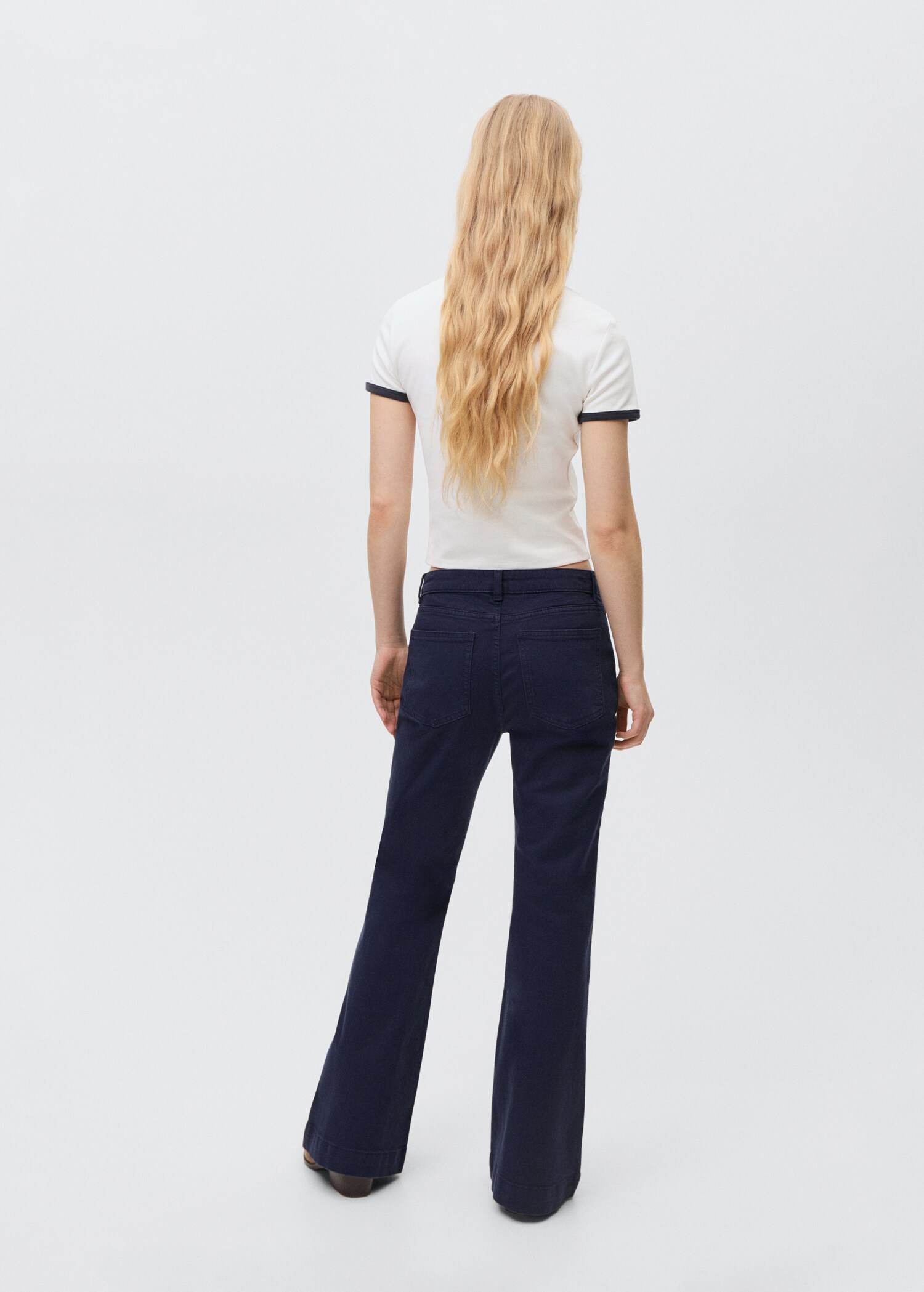 Flared jeans - Reverse of the article