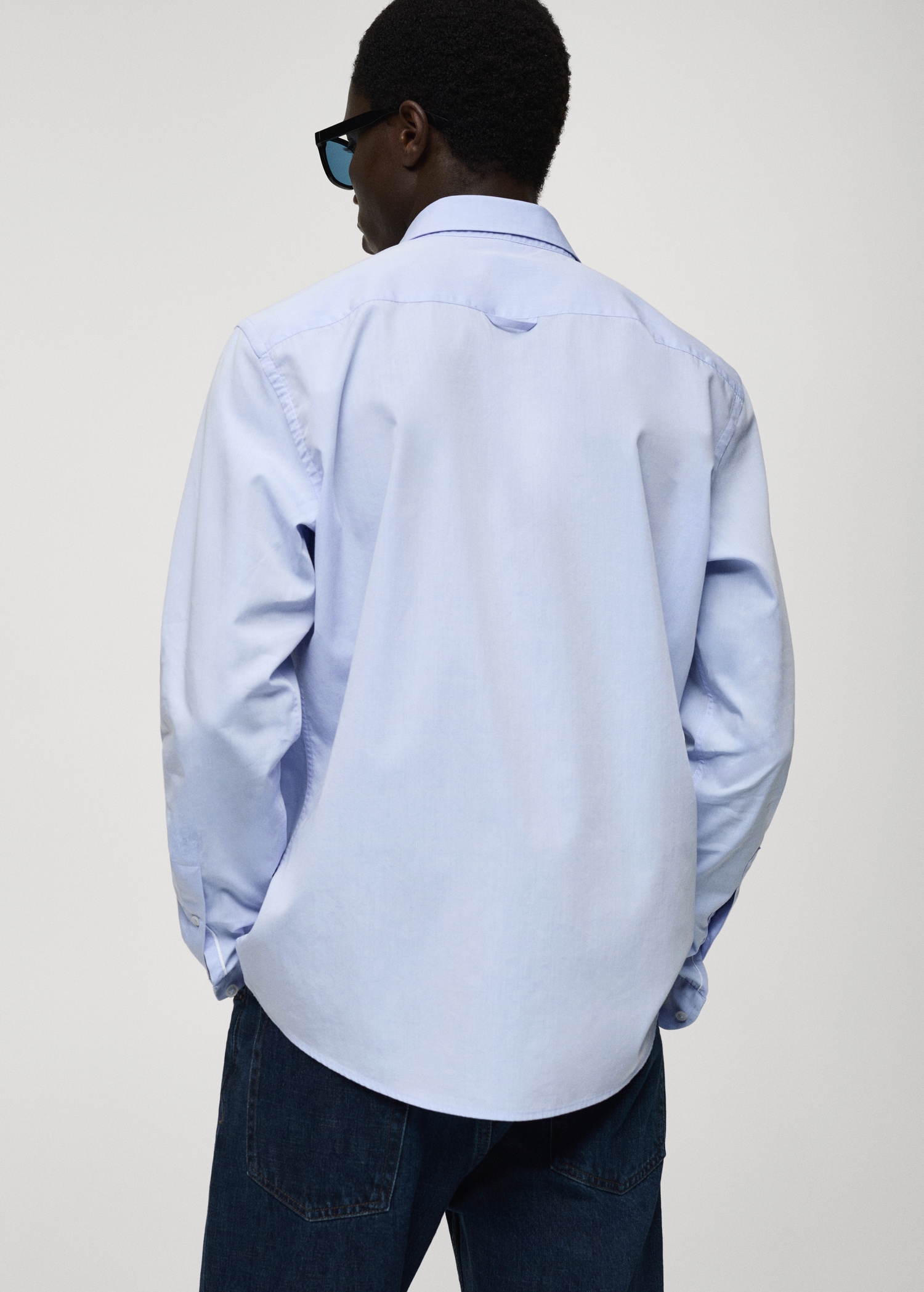 Camisa regular fit algodón fil-à-fil - Reverso del artículo