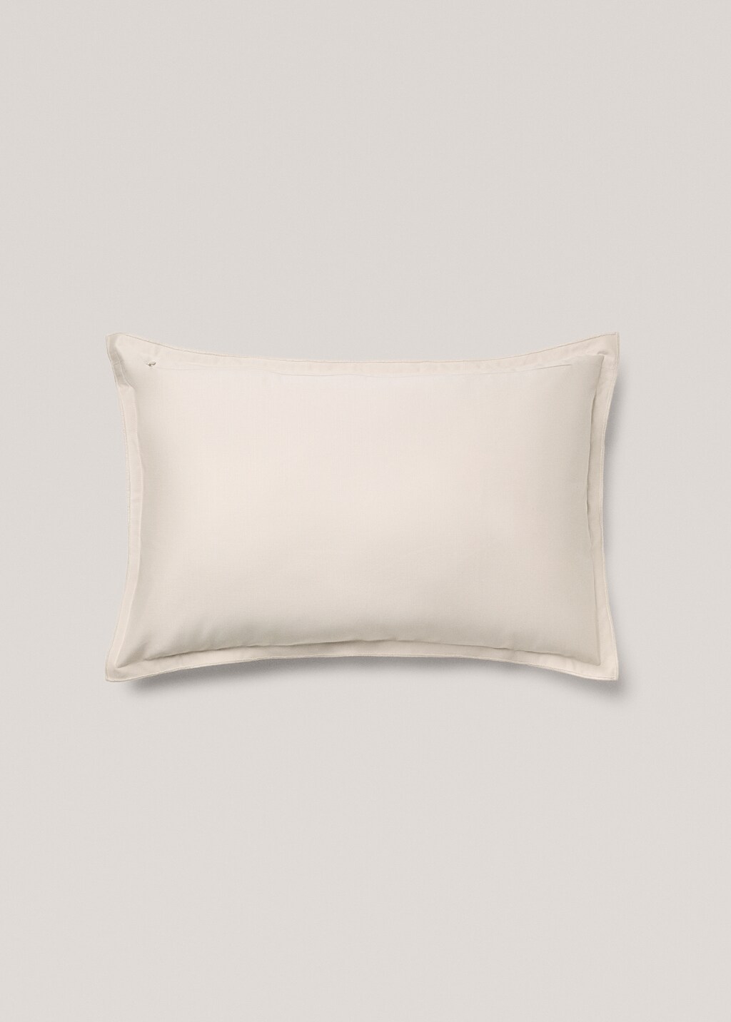 Satin cushion cover 40x60 cm