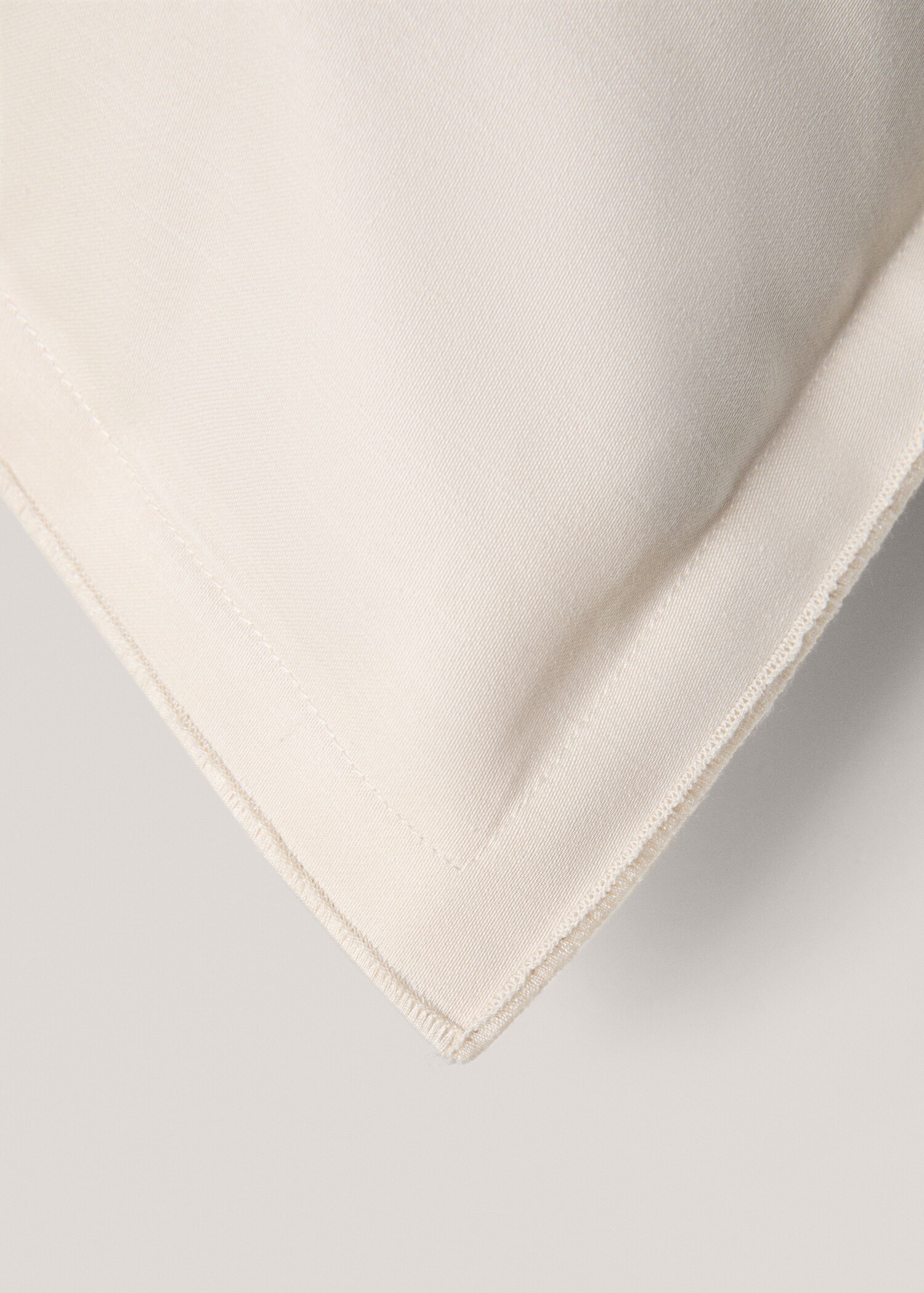 Satin cushion cover 40x60 cm - Details of the article 3