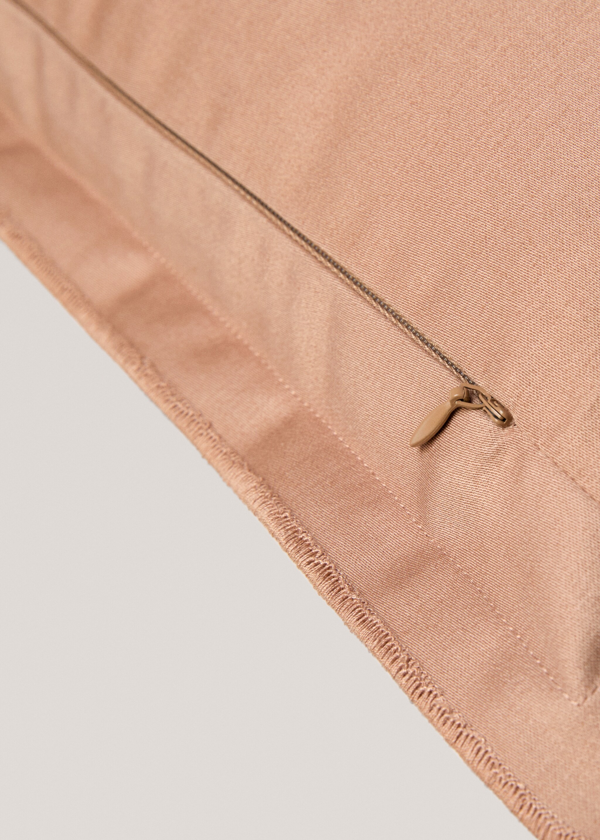 Satin cushion cover 40x60 cm - Details of the article 2
