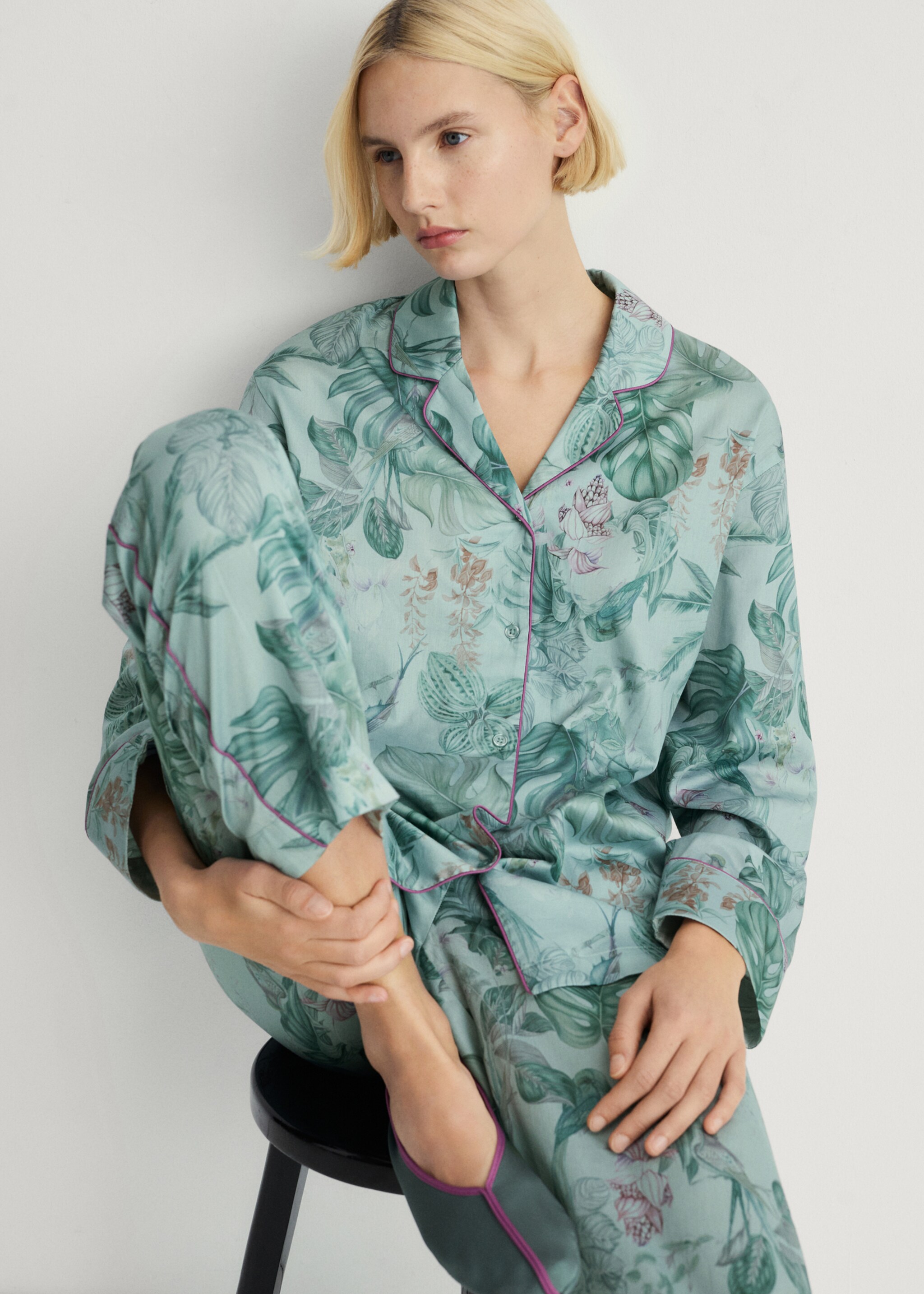 Tropical-print pyjama shirt - Details of the article 2