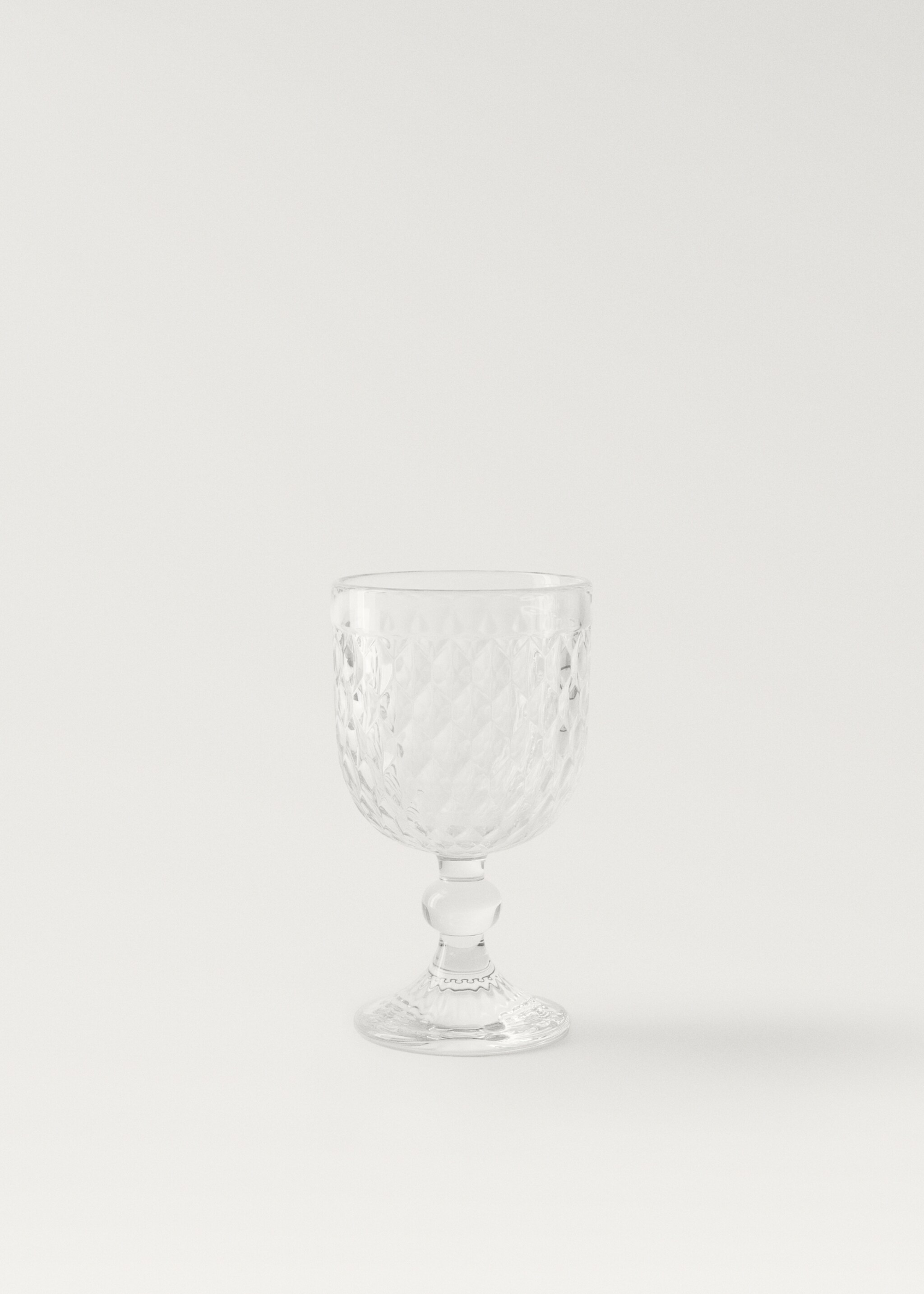 Glas met geometrisch reliëf - Artikel zonder model