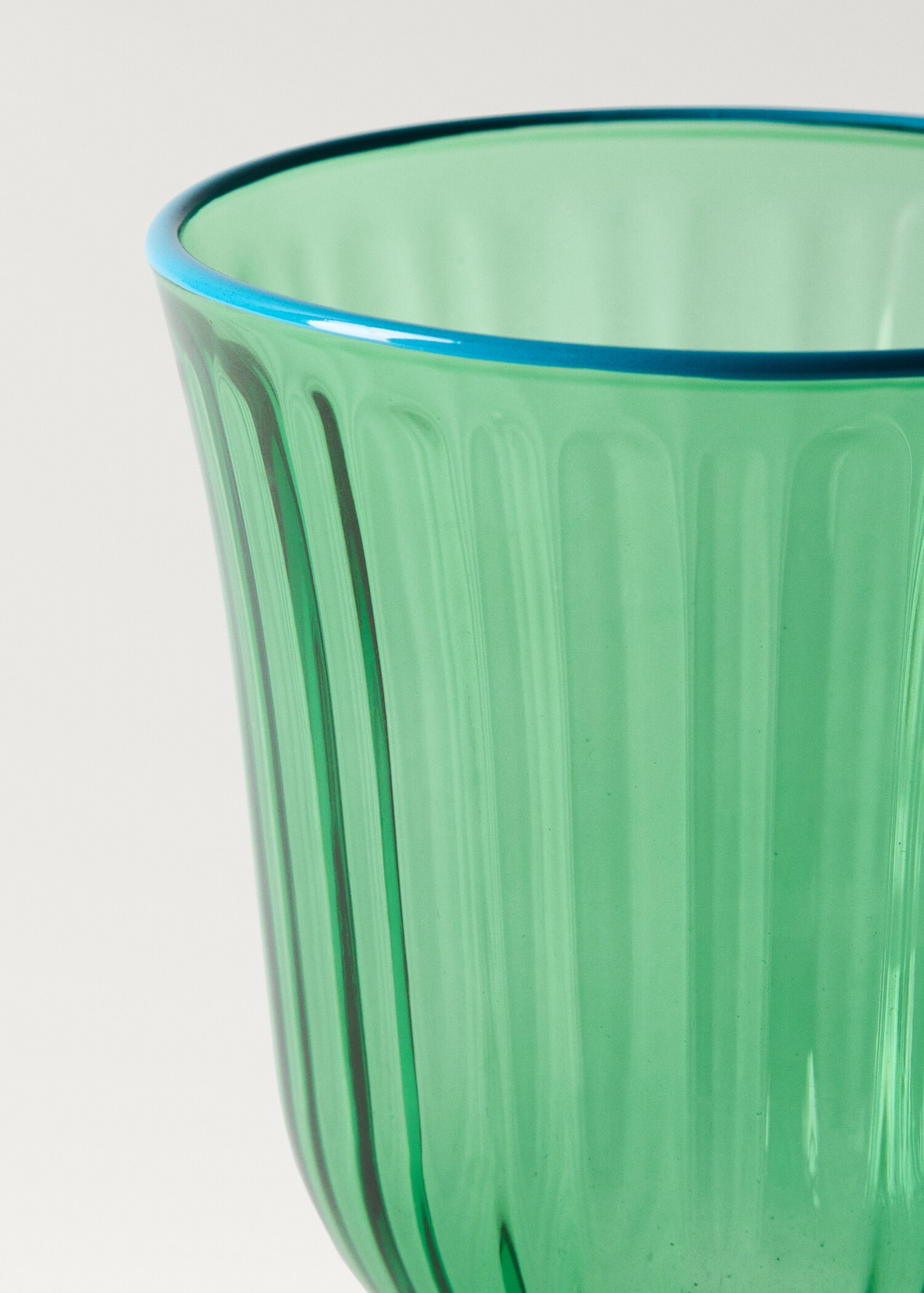 Tweekleurig glas met streepjestextuur - Detail van het artikel 1