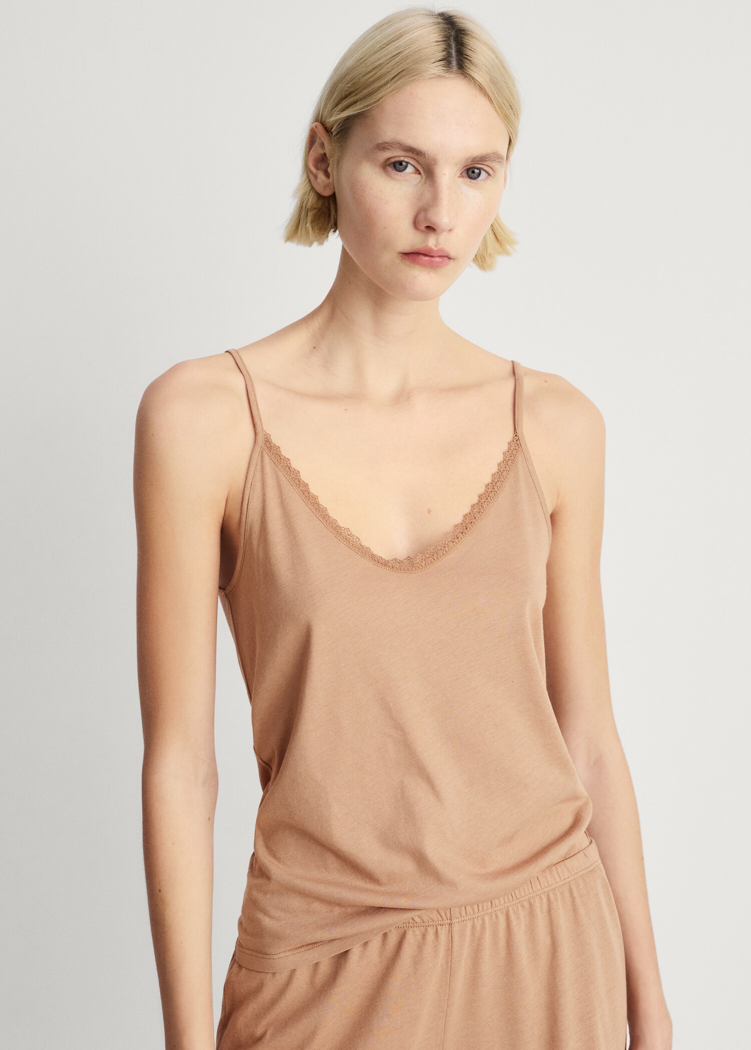 Cotton pyjama top with lace contrast - Medium plane