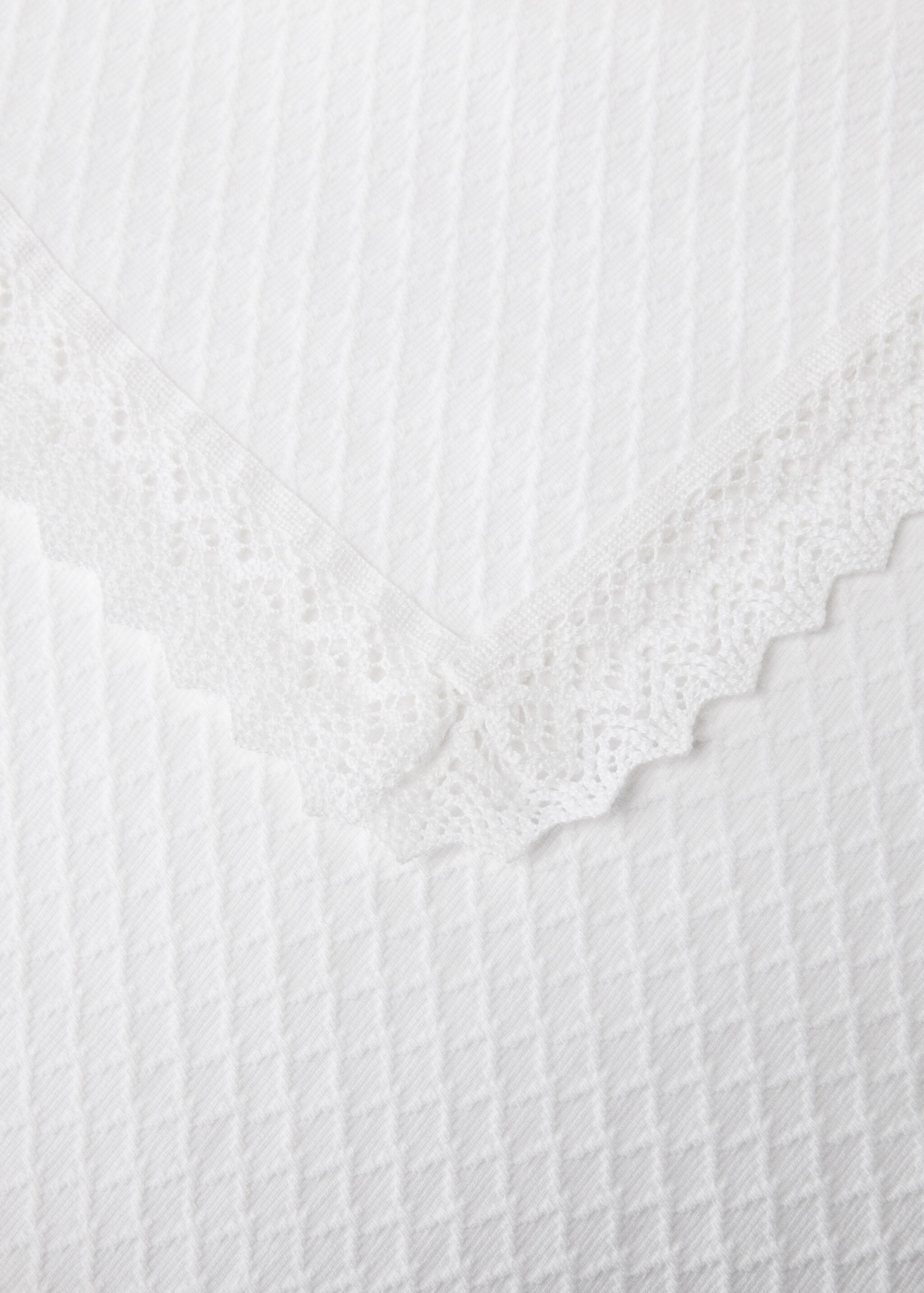 Cotton jacquard bedspread with lace trim for 130/150 cm bed - Details of the article 1