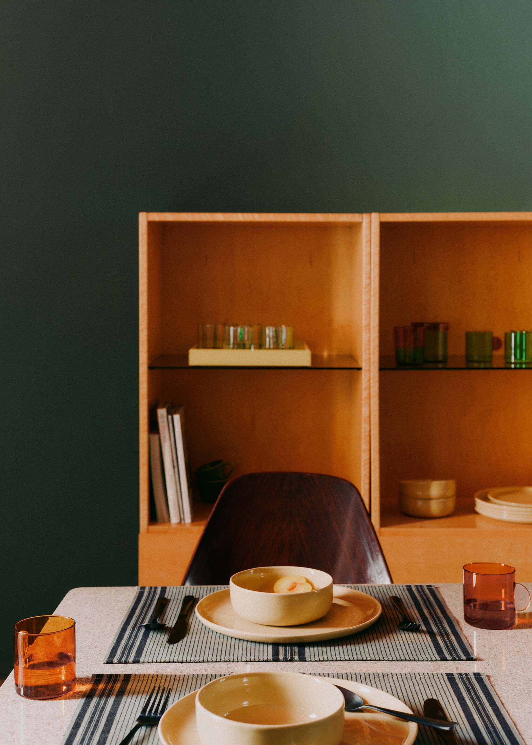 Dinerbord van effen steengoed - Detail van het artikel 7
