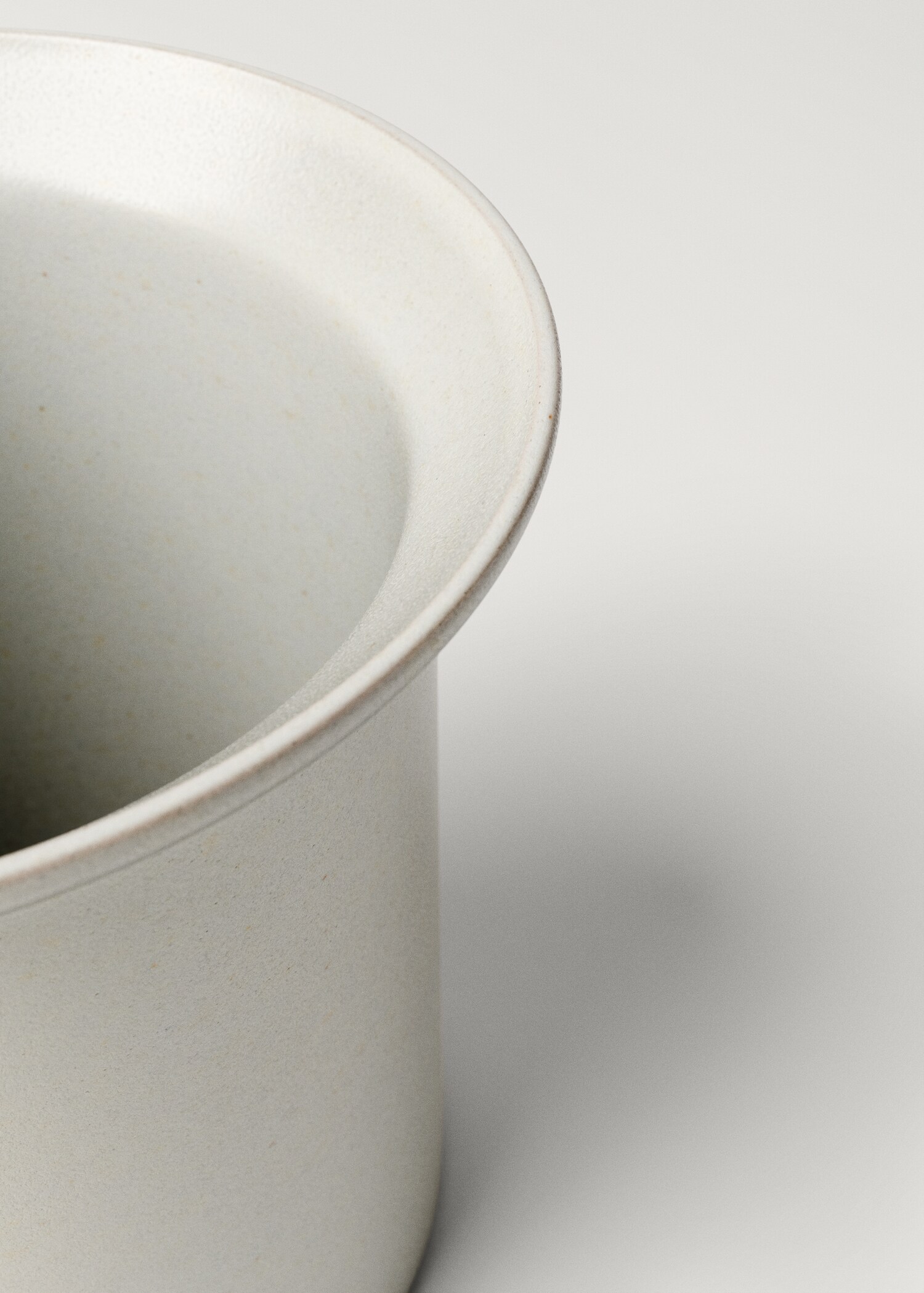 Stoneware kitchen utensil jar - Details of the article 1