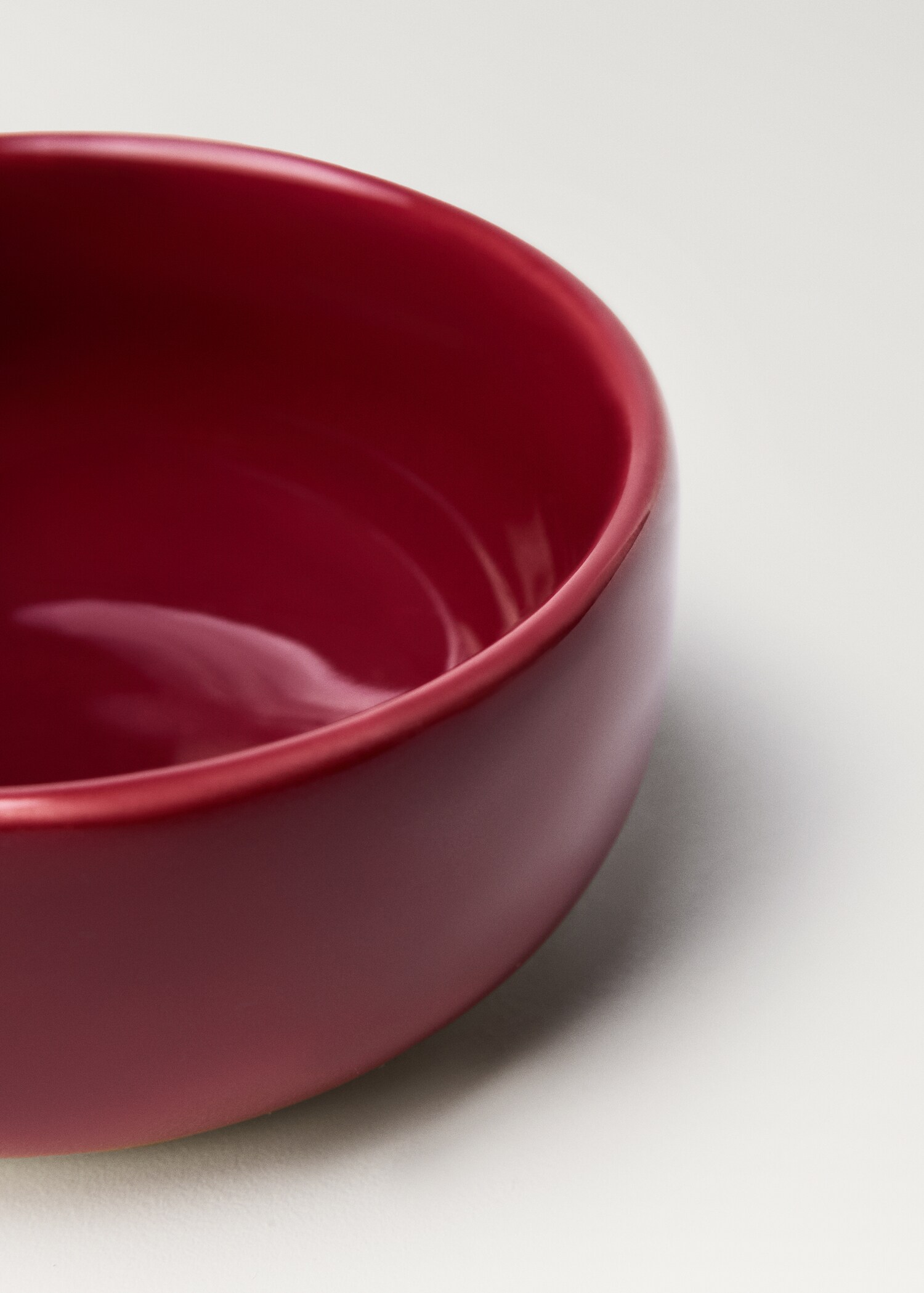 Small stoneware bowl with plain design - Details of the article 2