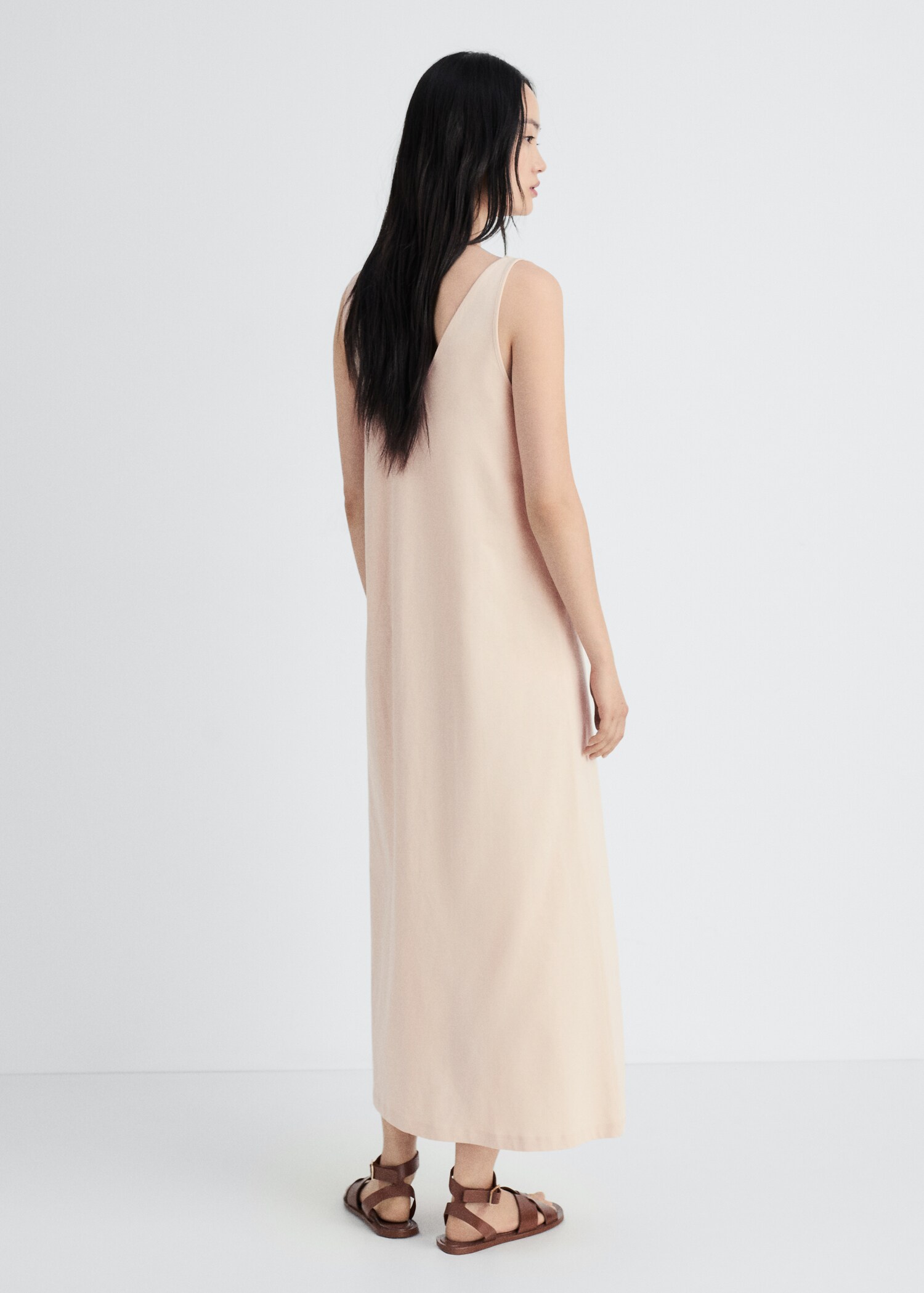 Cotton dress with soft finish - Reverse of the article