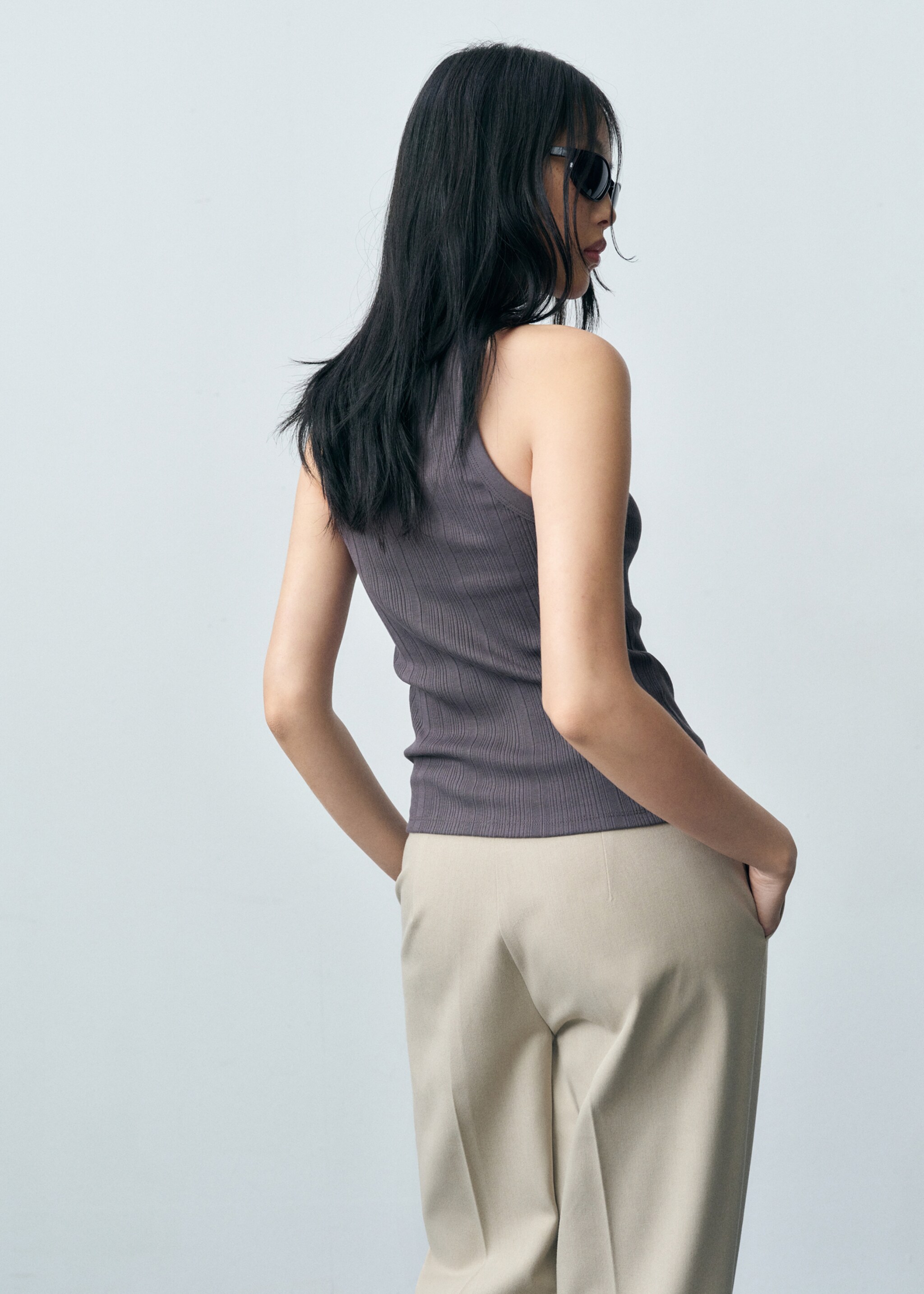 Cotton halter-neck top - Reverse of the article